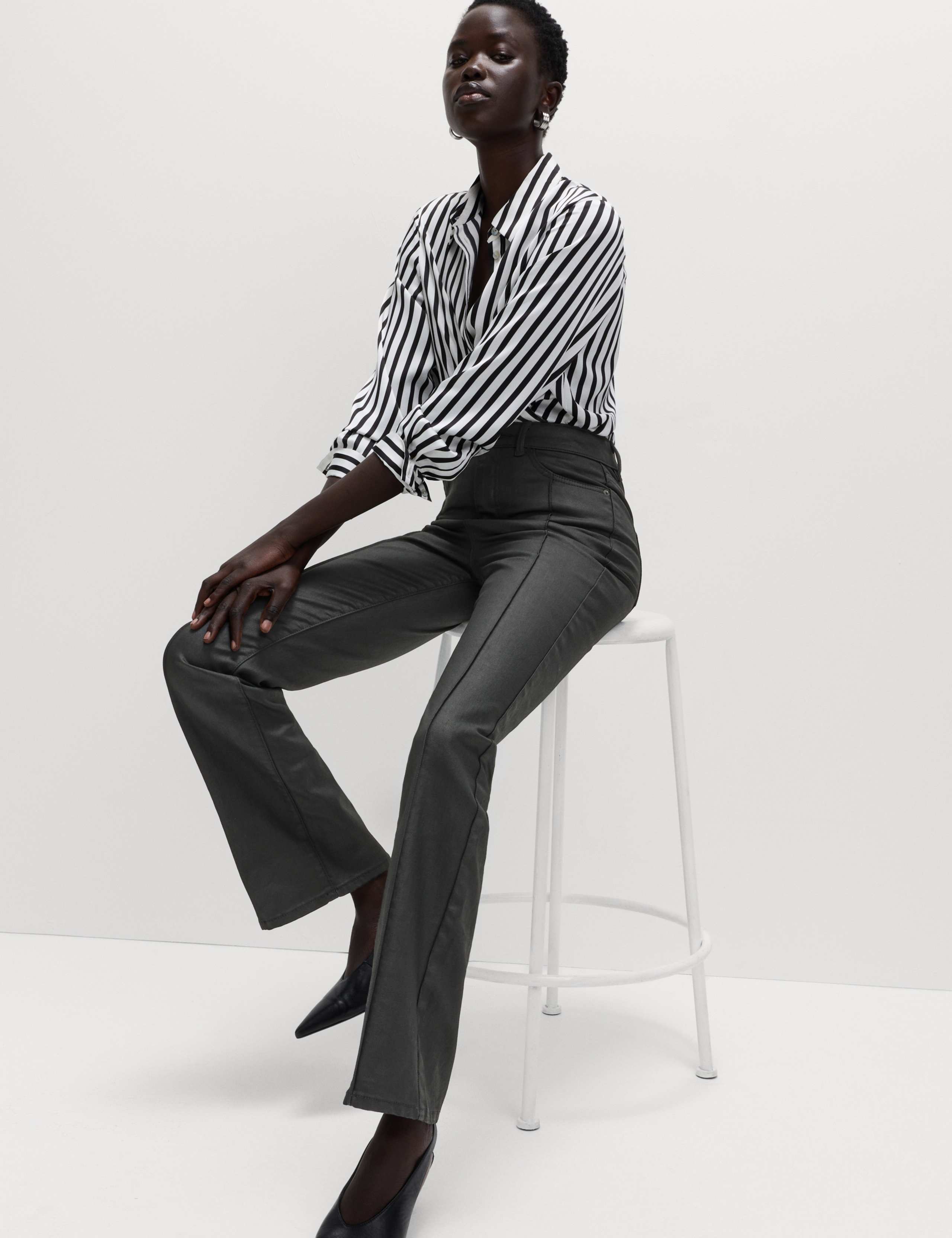 Coated Pintuck Slim Fit Flared Jeans 6 of 6