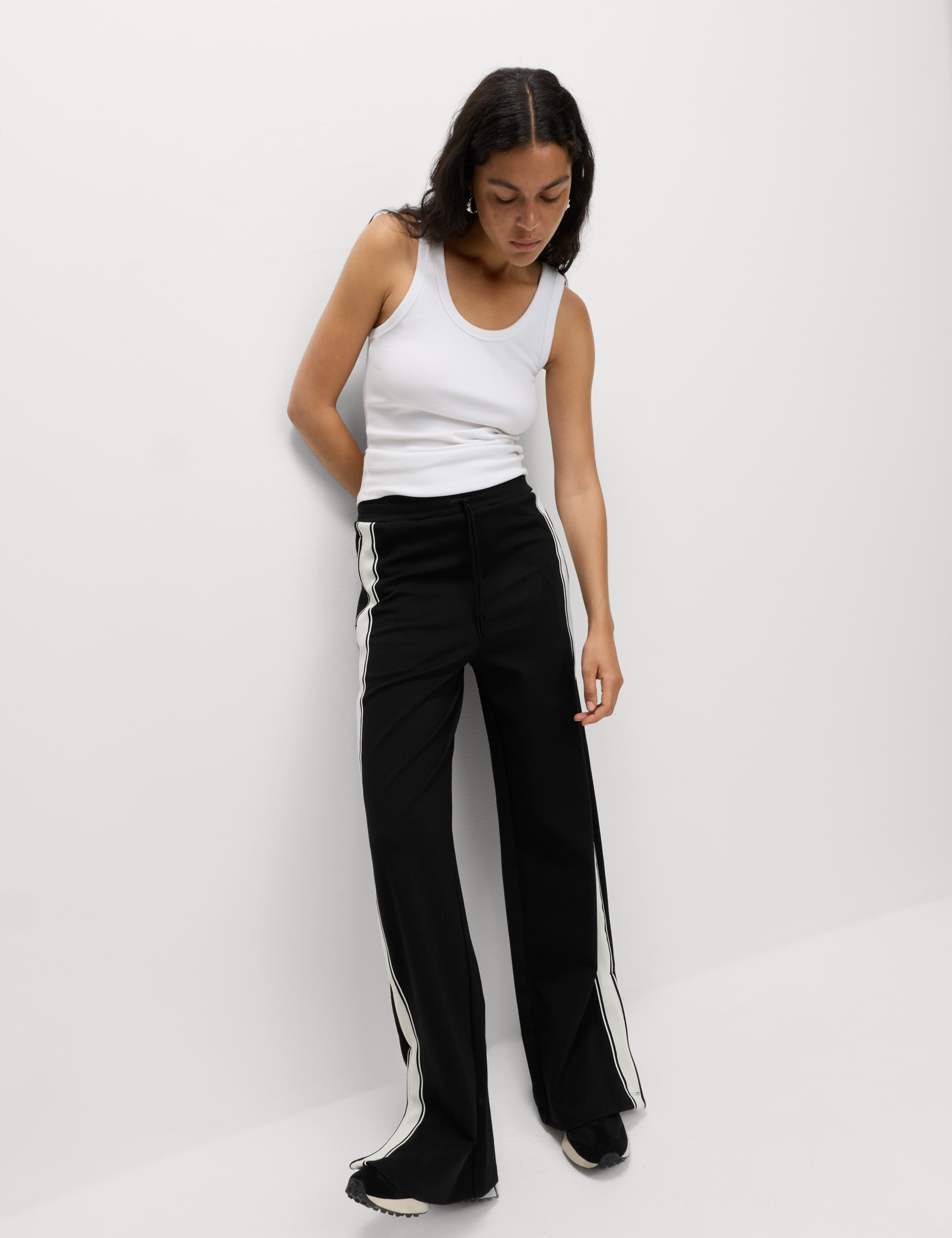 Jersey Side Stripe Wide Leg Trousers 4 of 6