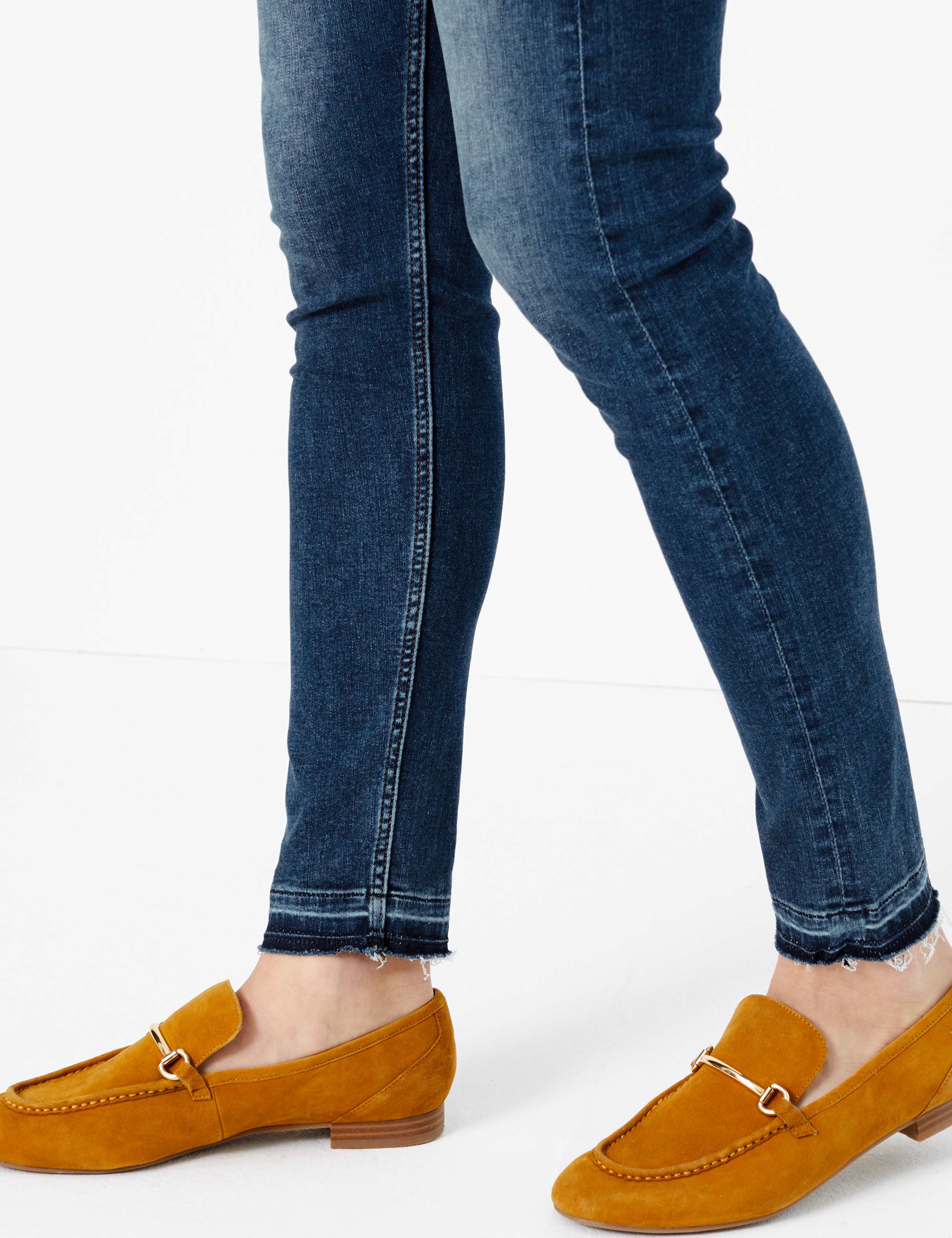 Carrie High Waisted Skinny Jeans 5 of 5