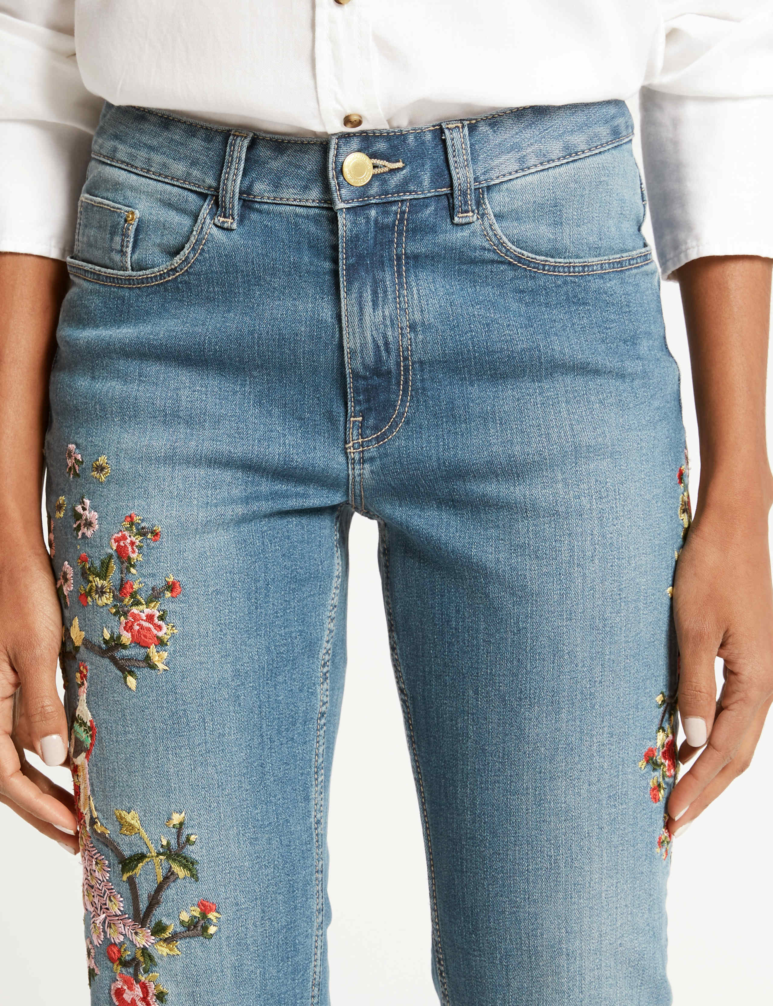 Floral Embroidered Mid Rise Jeans 5 of 7