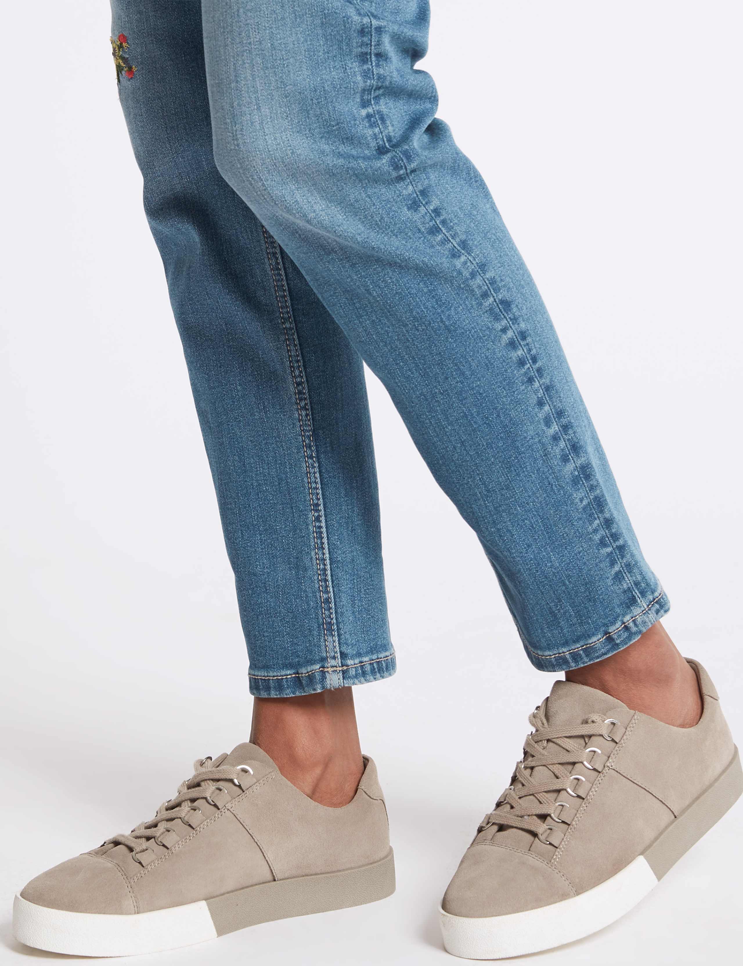 Floral Embroidered Mid Rise Jeans 6 of 7