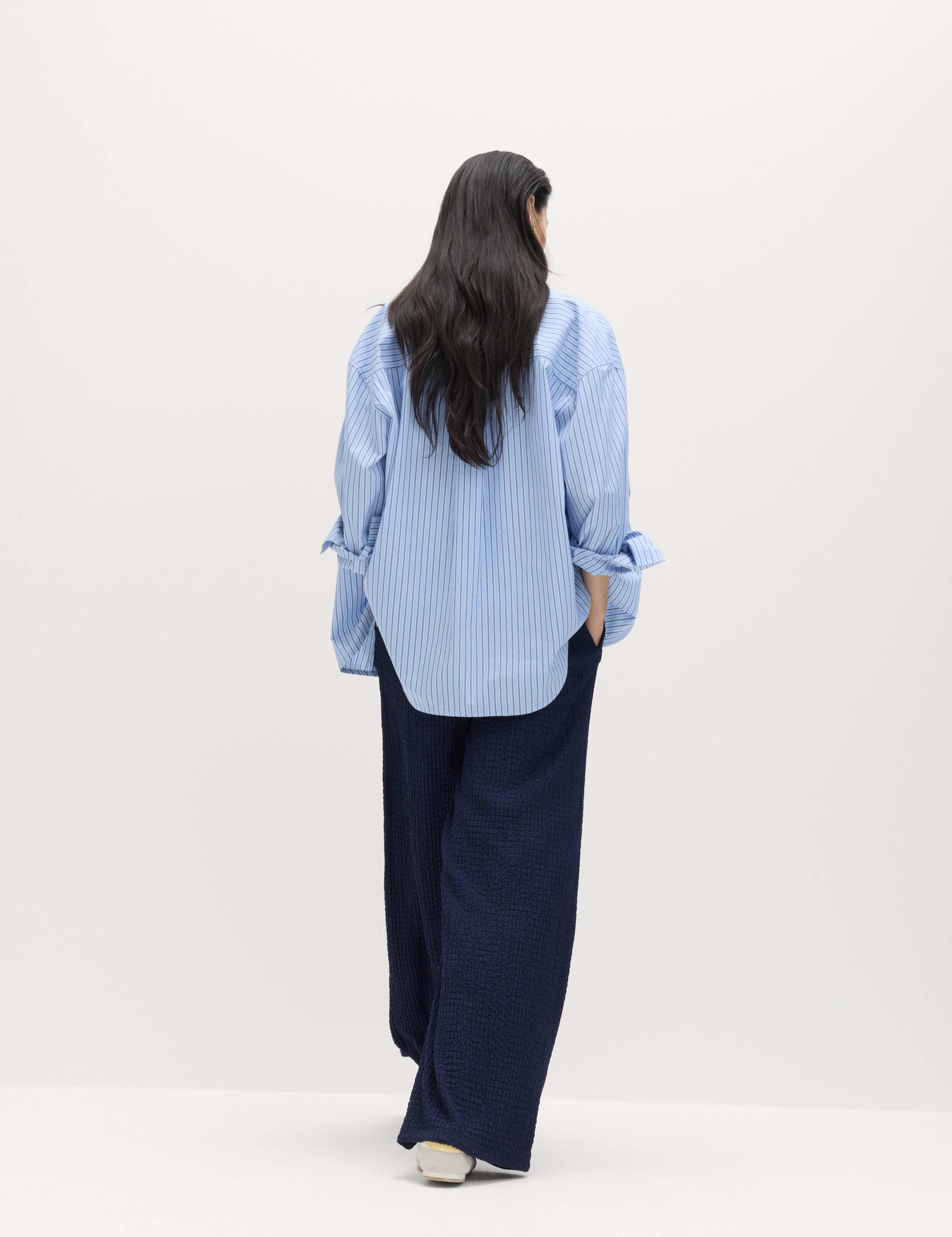 Textured Pull On Wide Leg Trousers 7 of 7