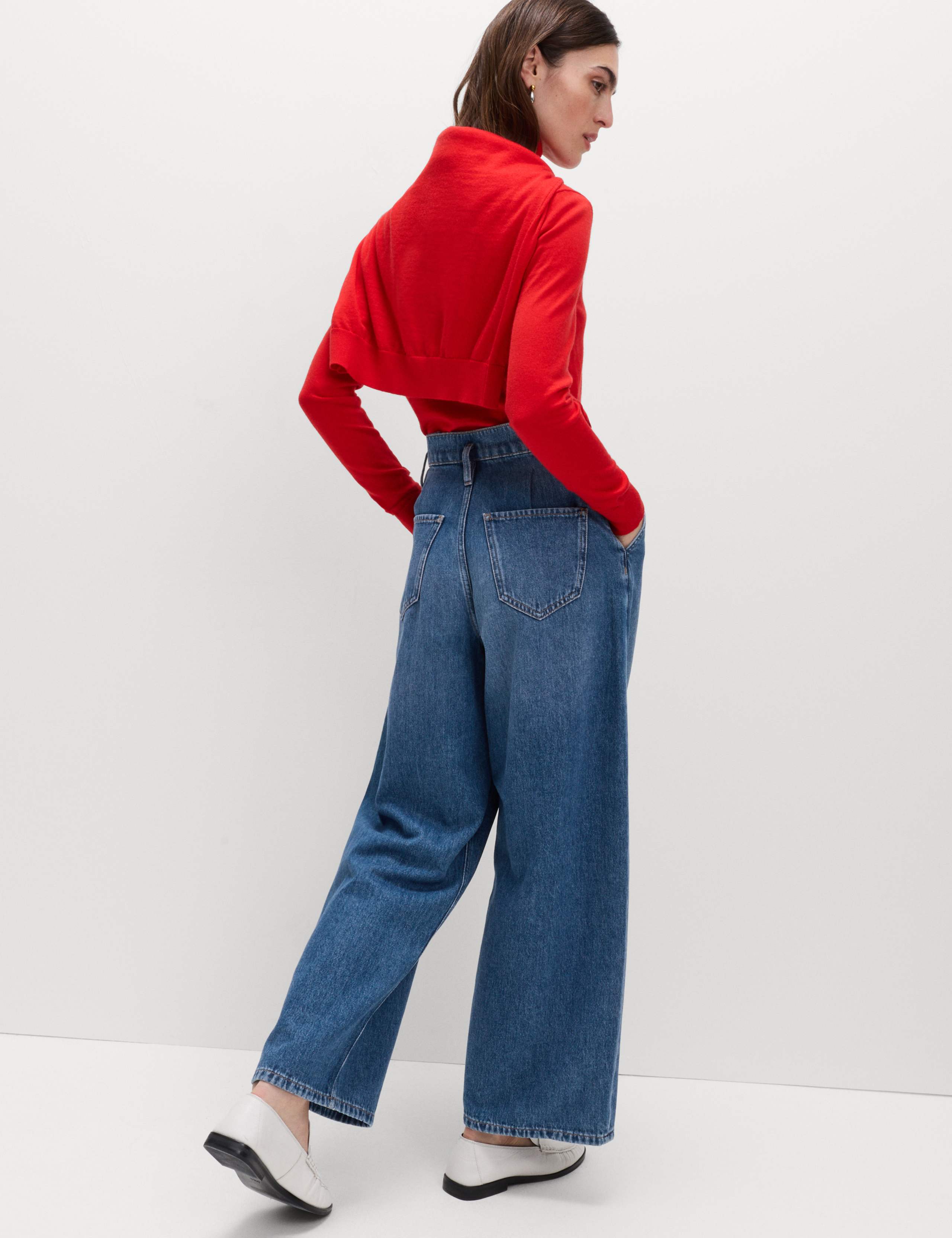 High Waisted Paperbag Pleated Relaxed Jeans 5 of 5