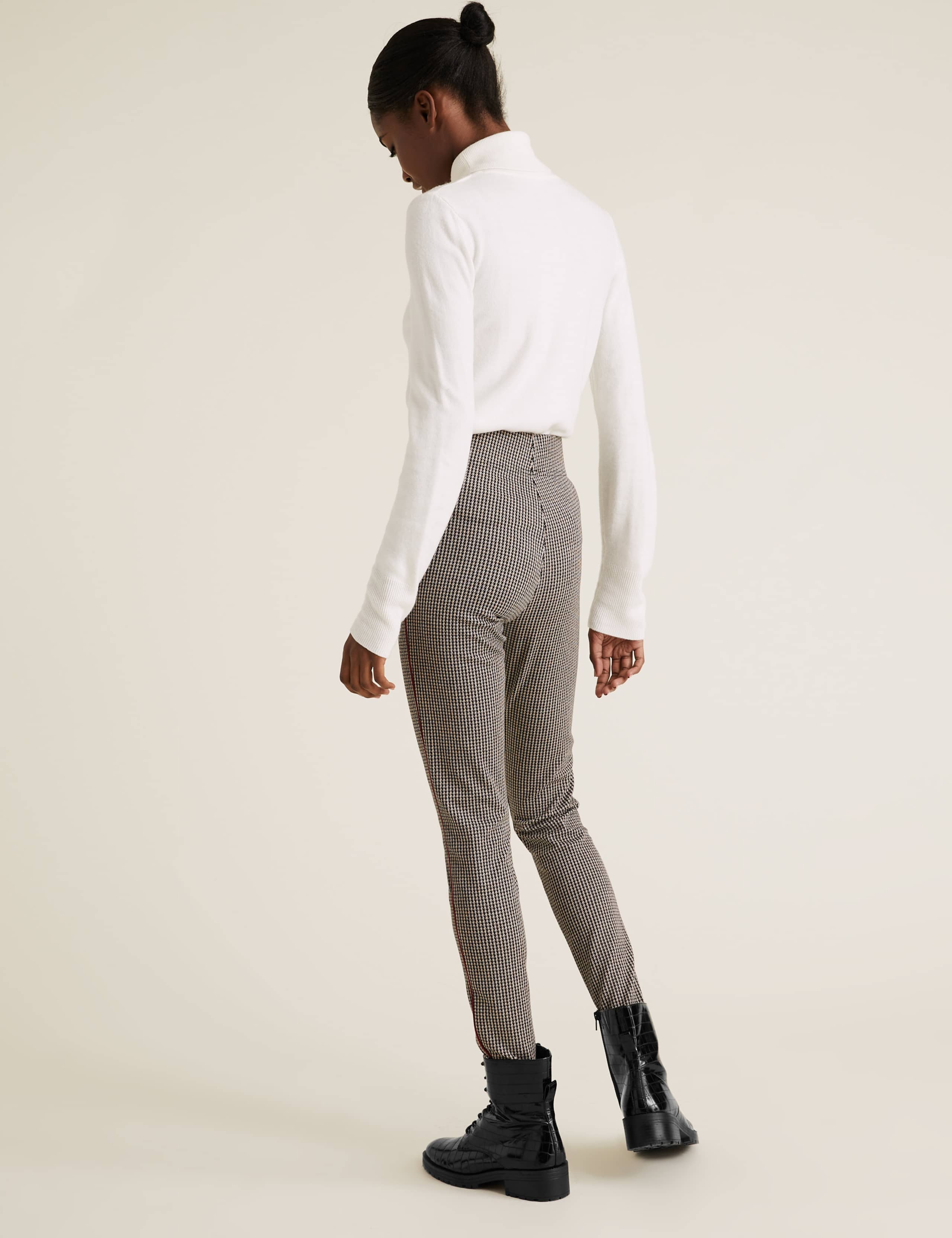 Dogtooth Side Stripe High Waisted Leggings 4 of 6