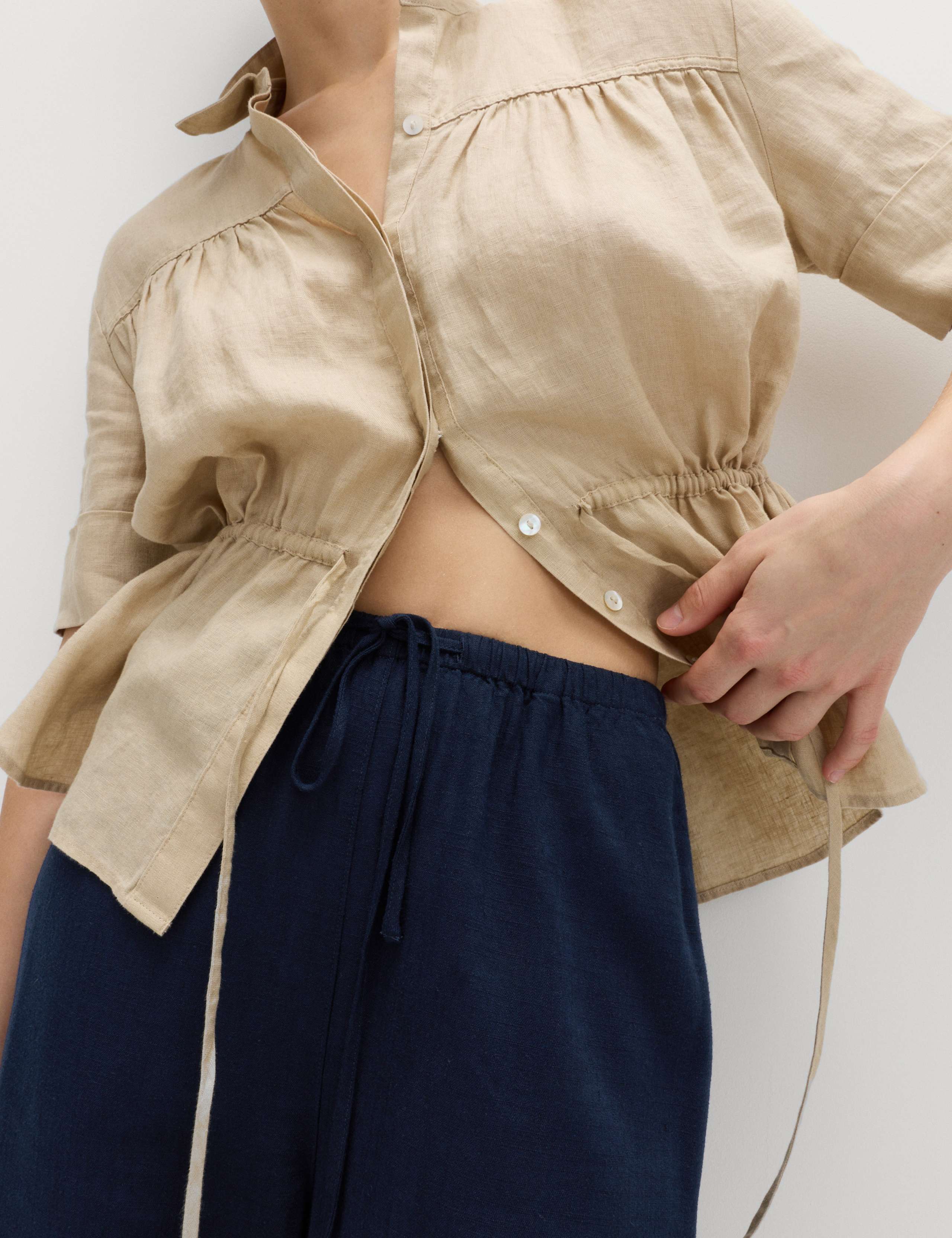 Drawstring Wide Leg Trousers with Linen 3 of 6