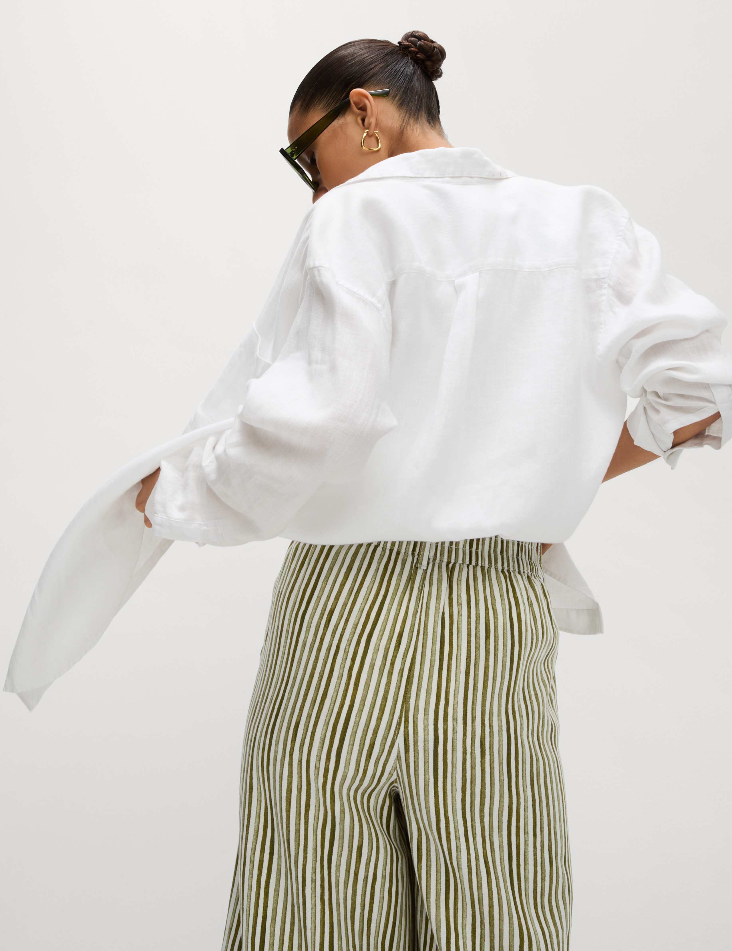 Linen Rich Wide Leg Cropped Trousers 3 of 5