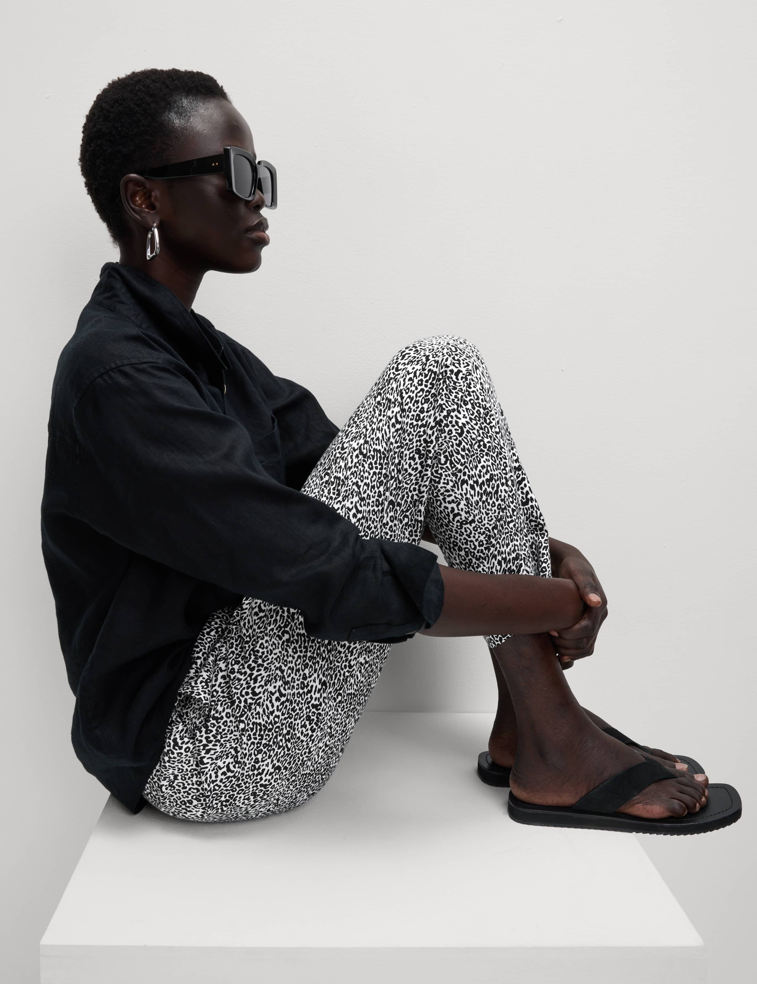 Pure Twill Printed High Waisted Tapered Trousers 3 of 6