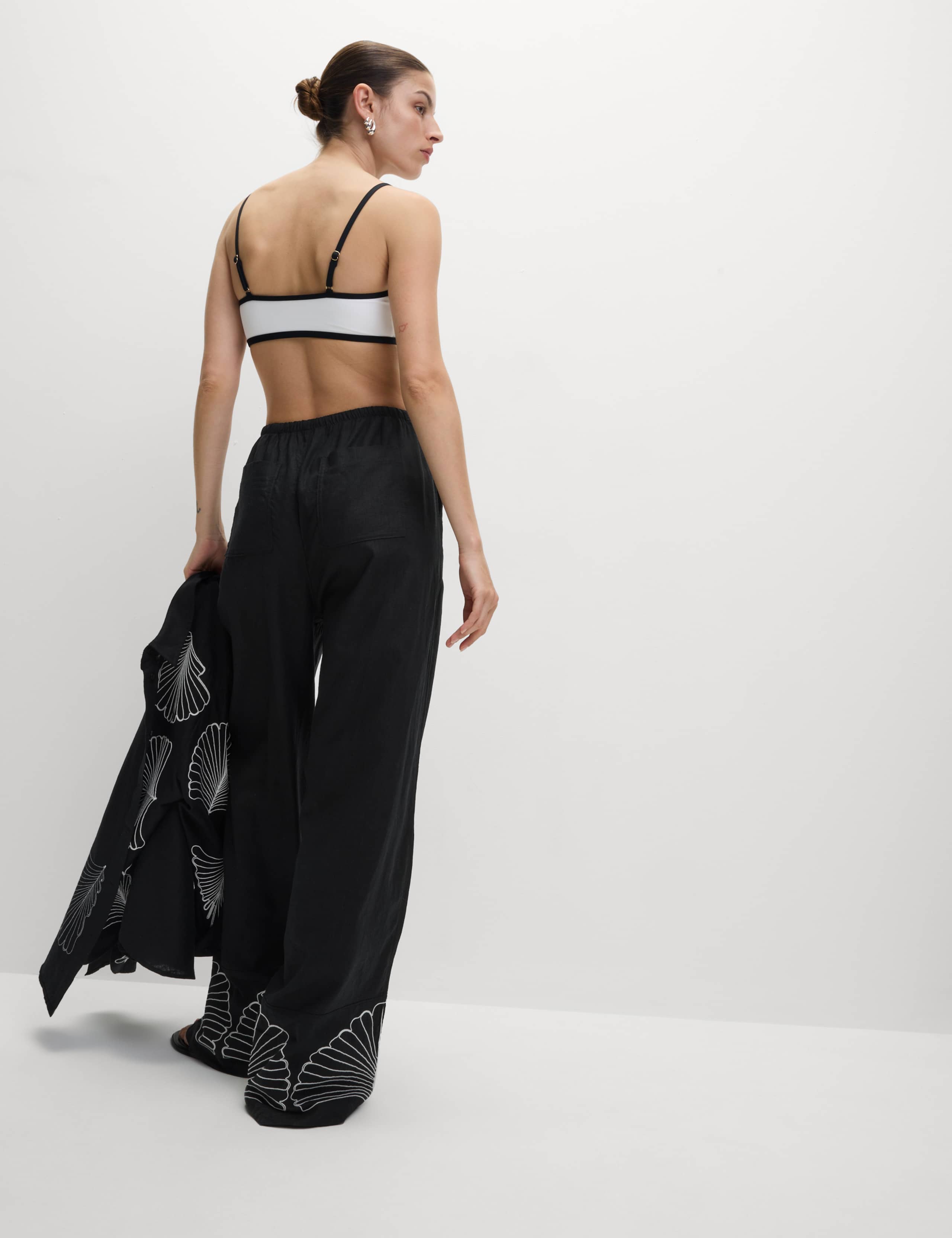 Linen Rich Drawstring Wide Leg Trousers 4 of 6