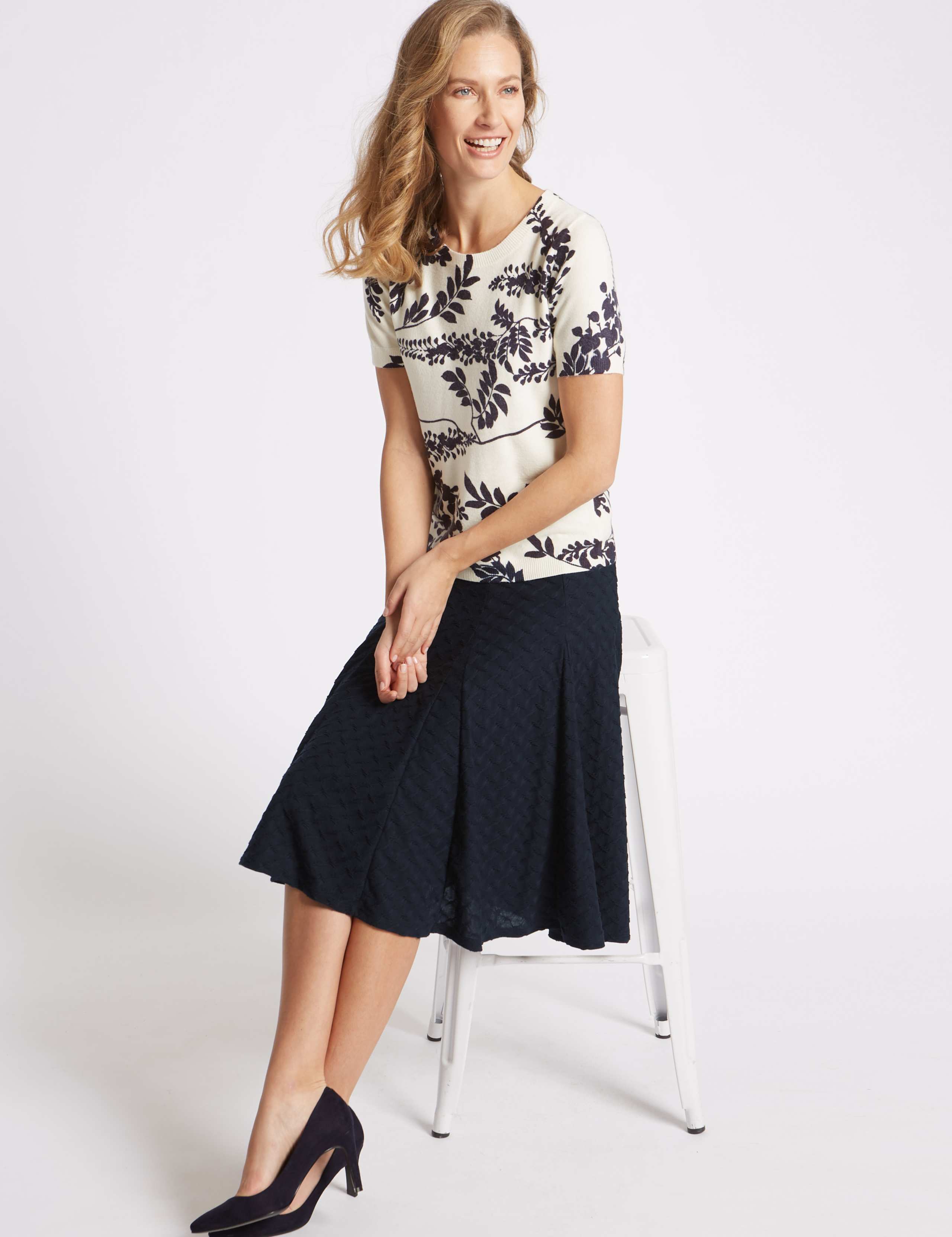 Textured A-Line Midi Skirt 3 of 5