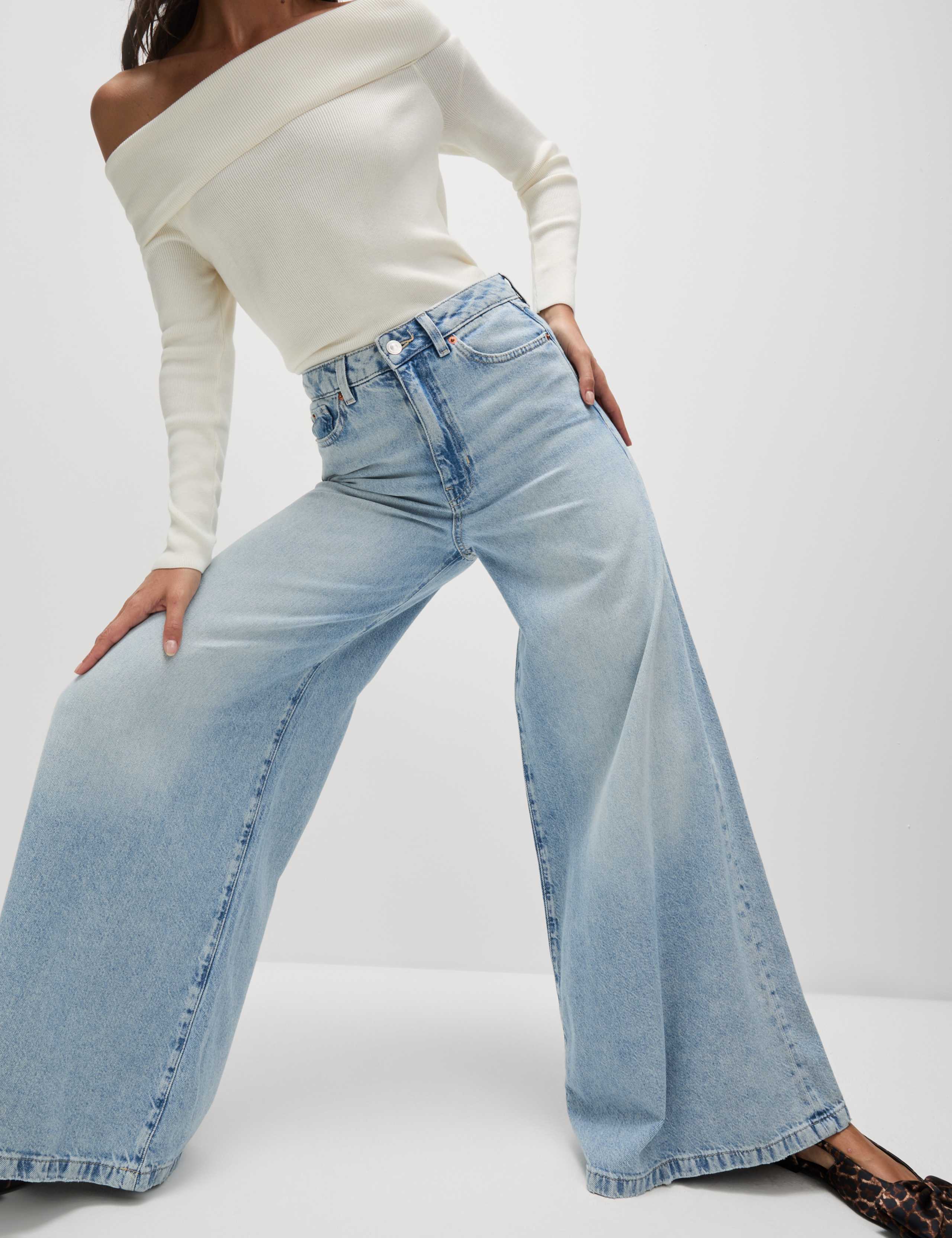 Lyocell™ Blend Wide Palazzo Leg Jeans 4 of 5