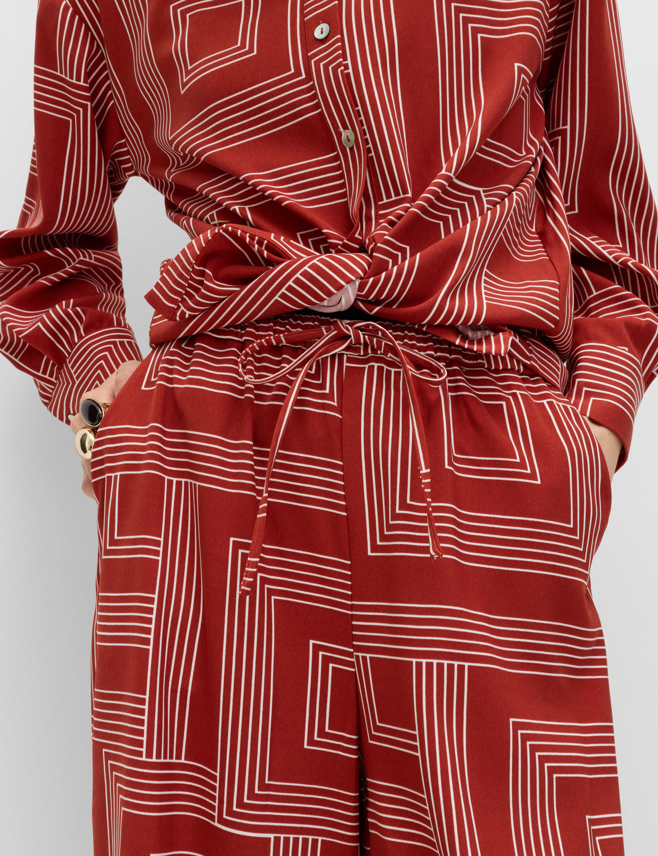 Satin Twill Printed Wide Leg Trousers 5 of 6