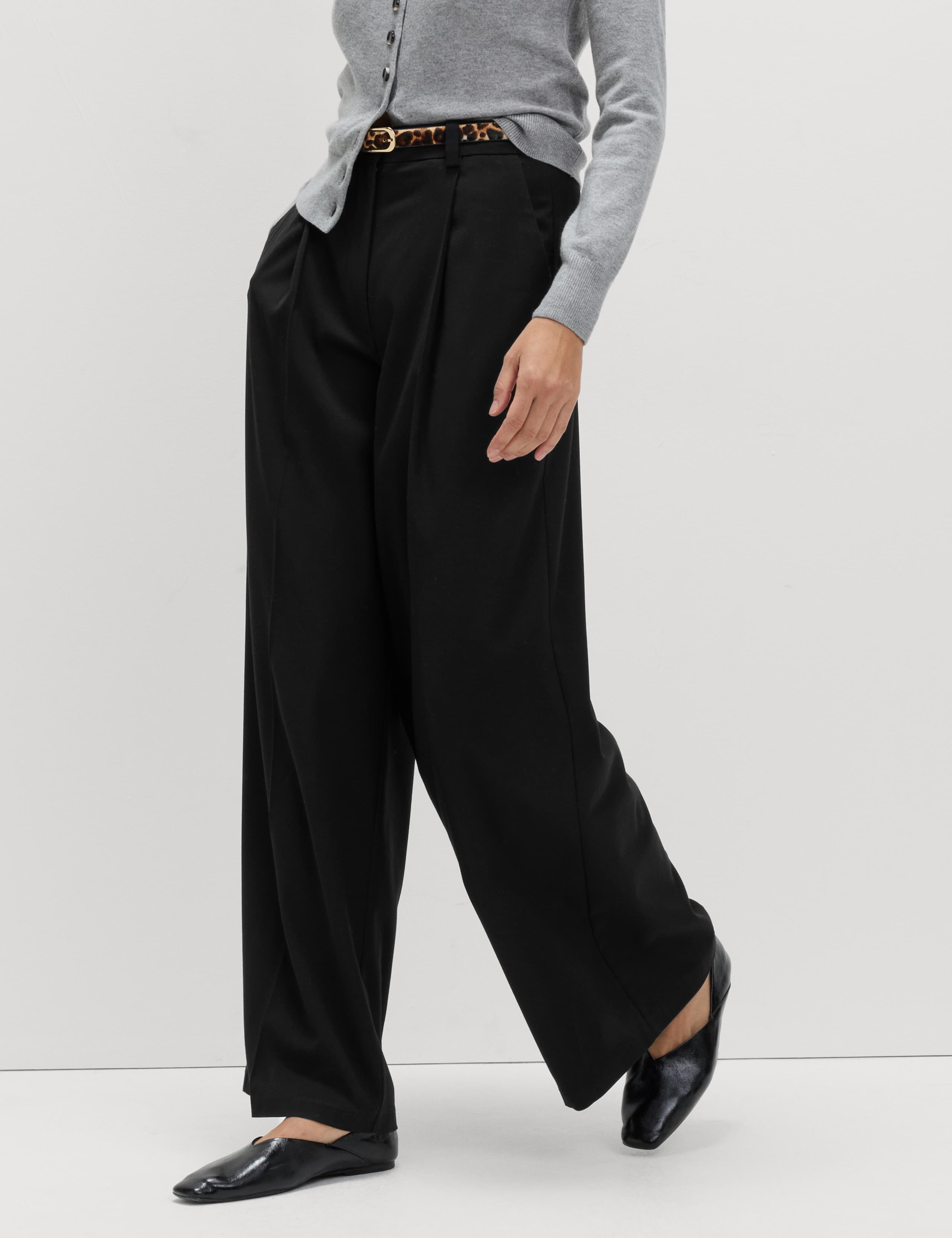 Single Pleat Wide Leg Trousers 1 of 5