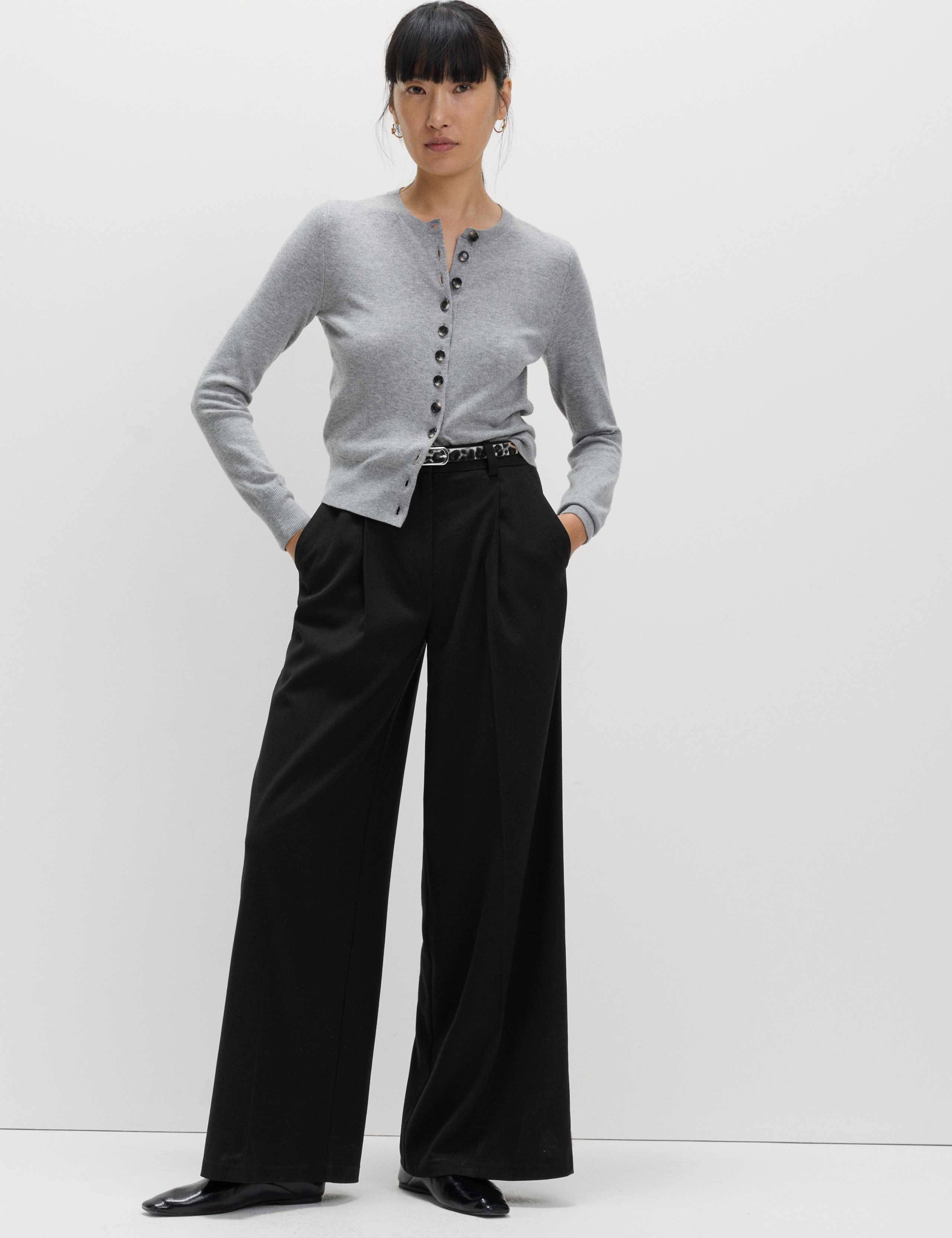 Single Pleat Wide Leg Trousers 3 of 5
