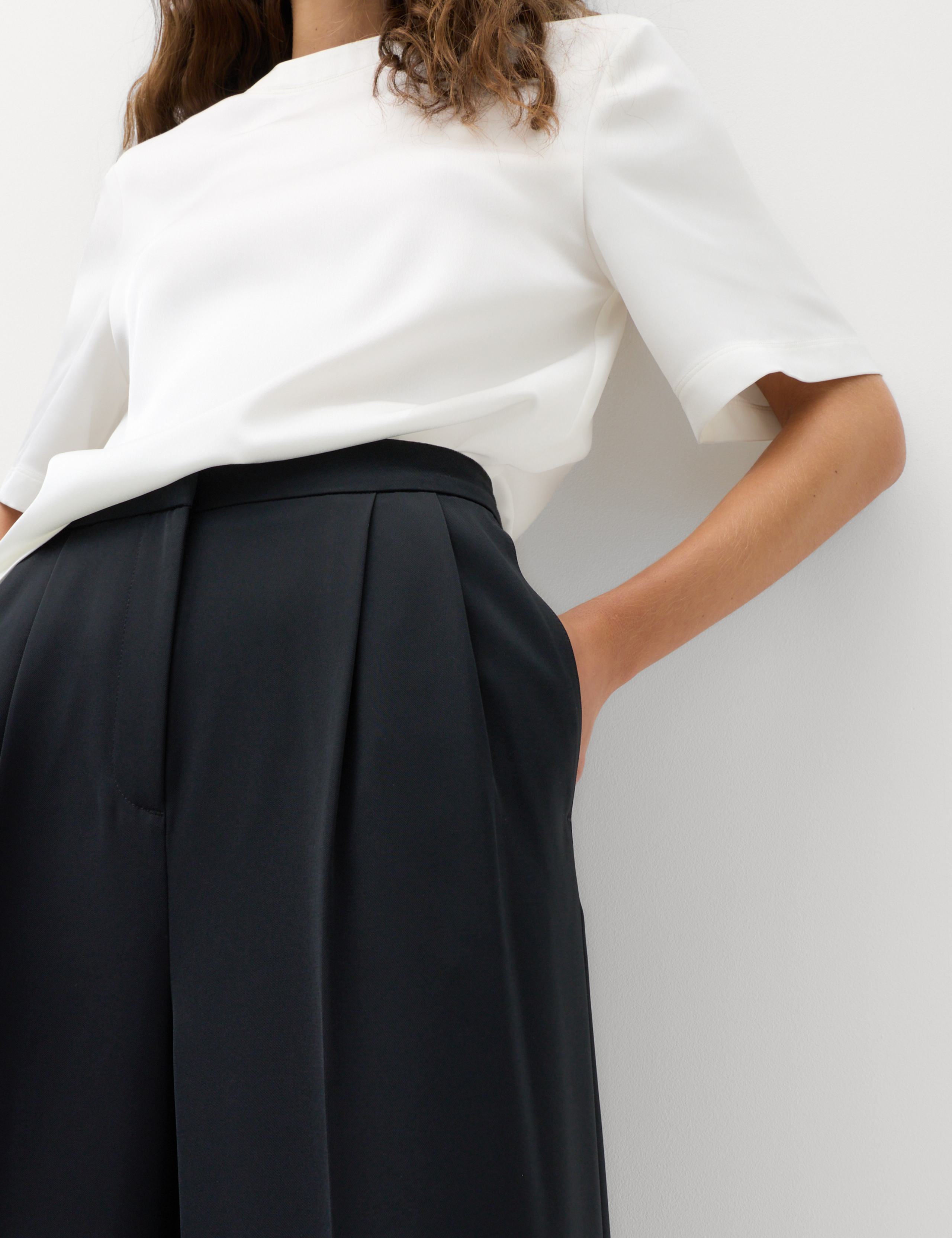 Pleated Wide Leg Trousers 3 of 6