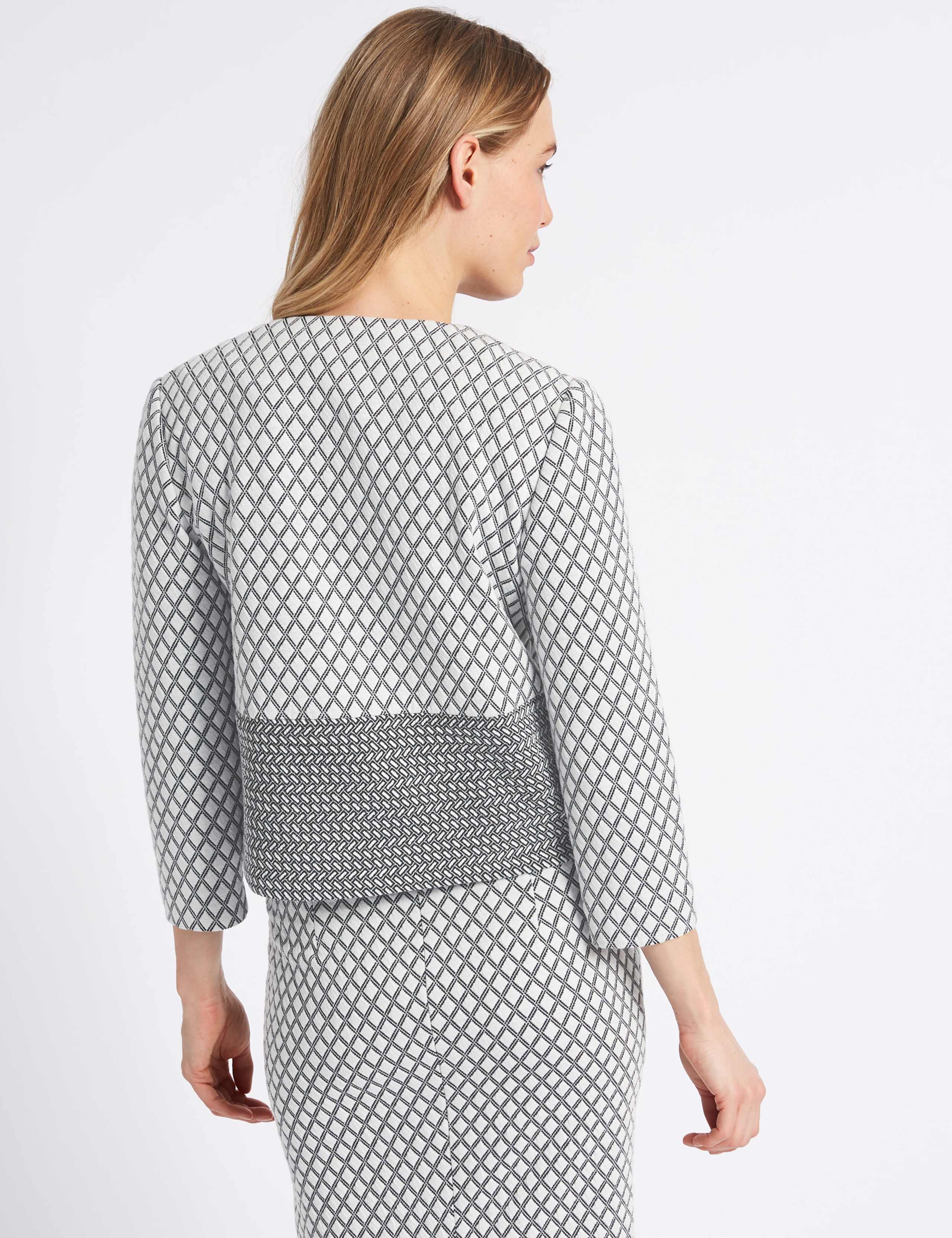 Checked Contrast Hem Blazer 4 of 5
