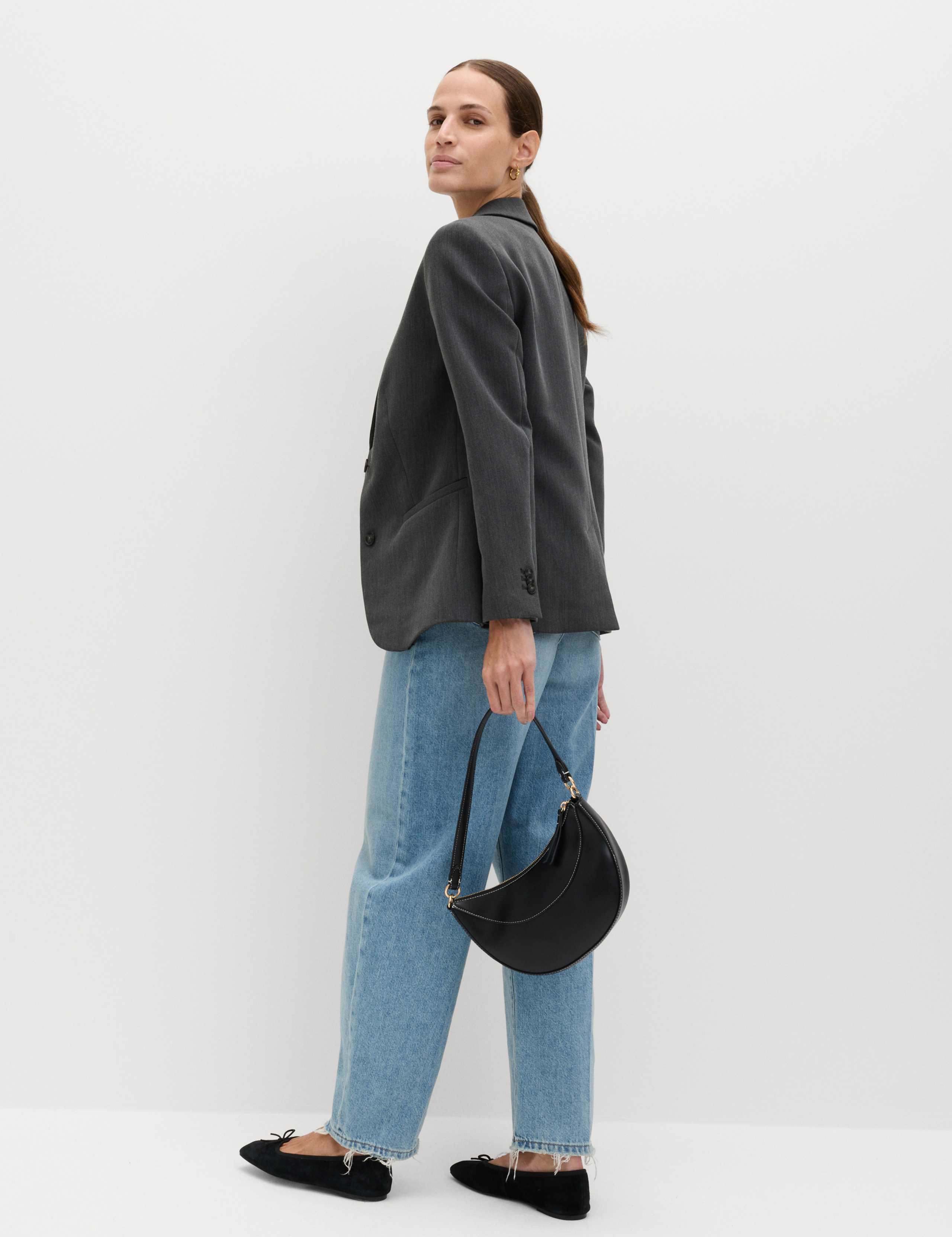 Relaxed Tailored Single-Breasted Blazer 6 of 7