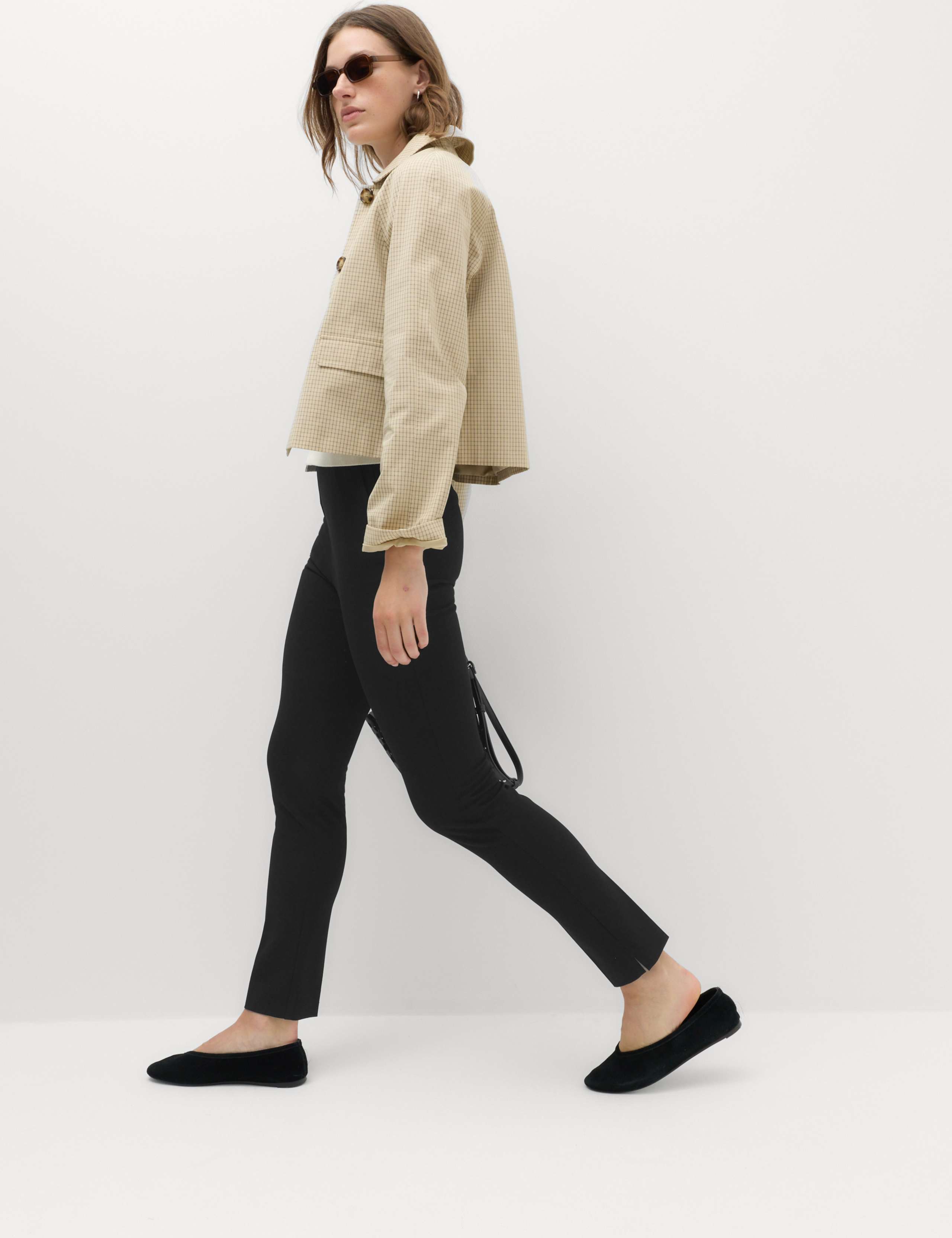 Pleat Front Slim Fit Trousers 4 of 6