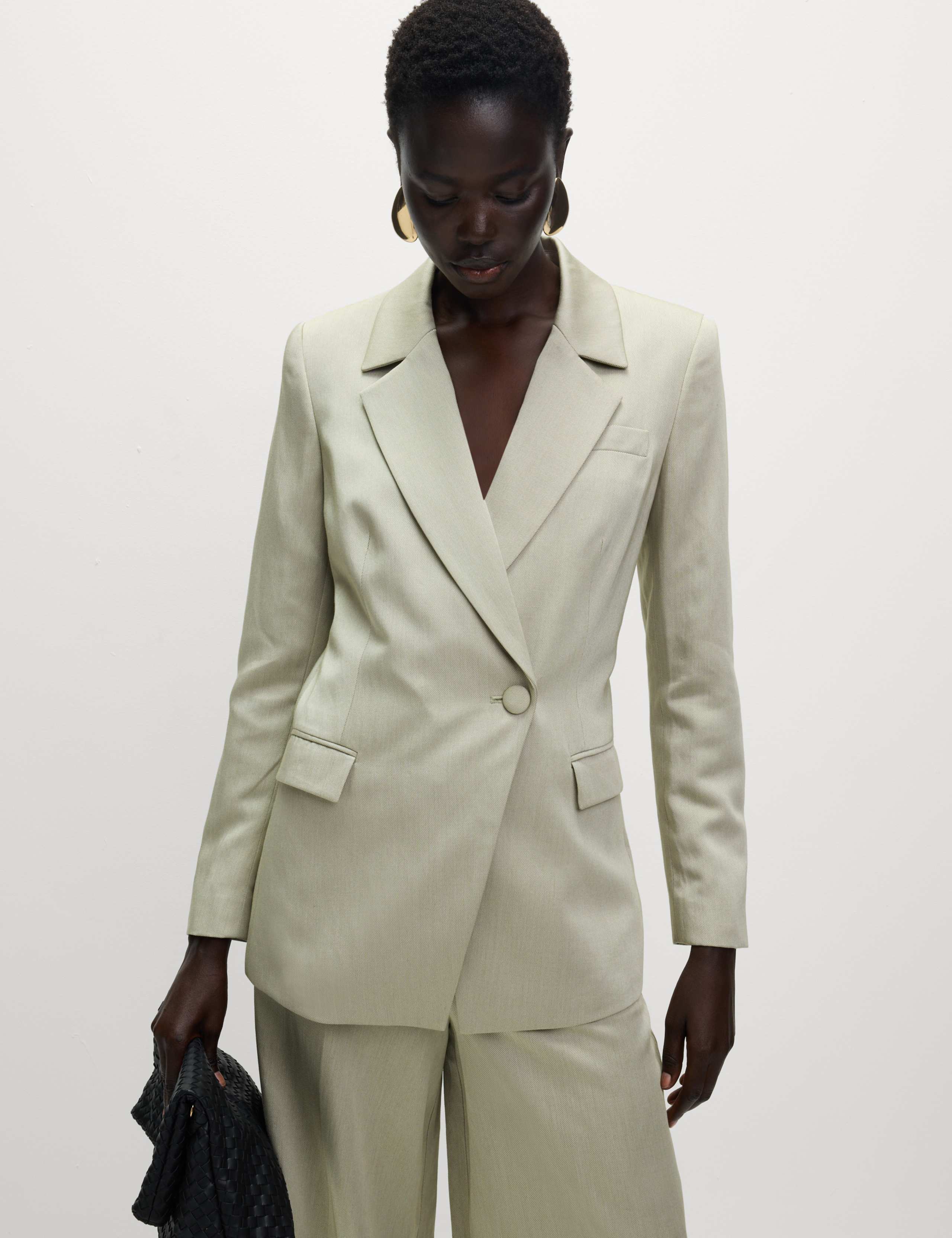 Linen Blend Single Breasted Cinched Waist Longline Blazer 3 of 7