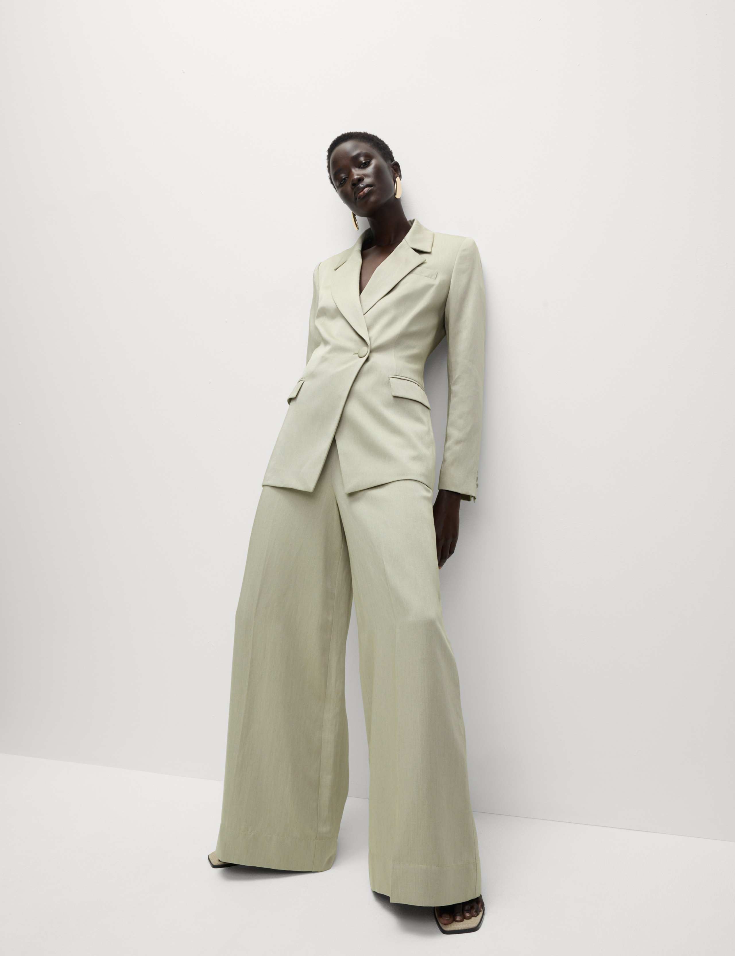Linen Blend Single Breasted Cinched Waist Longline Blazer 5 of 7