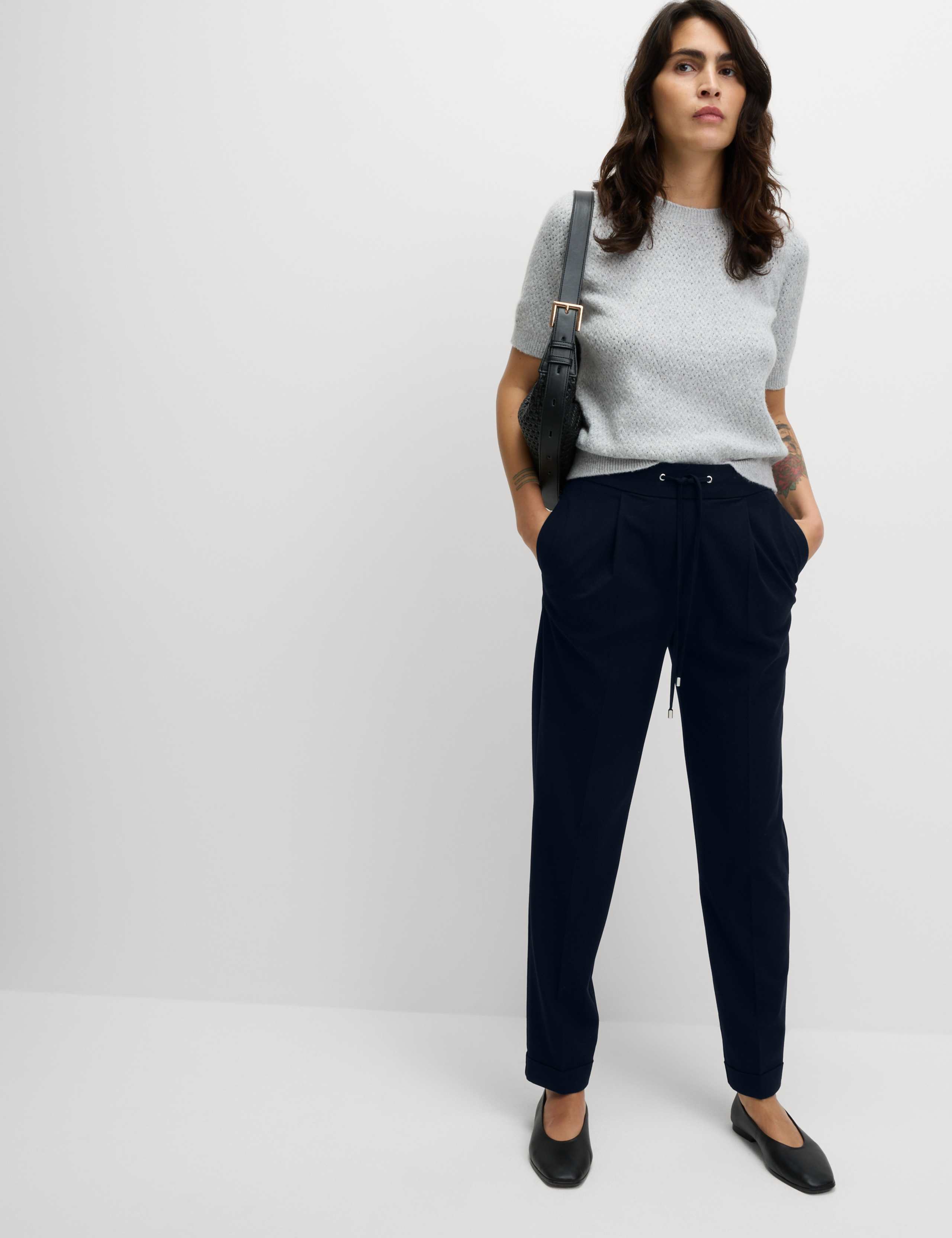 Drawstring Tapered Ankle Grazer Trousers 3 of 6