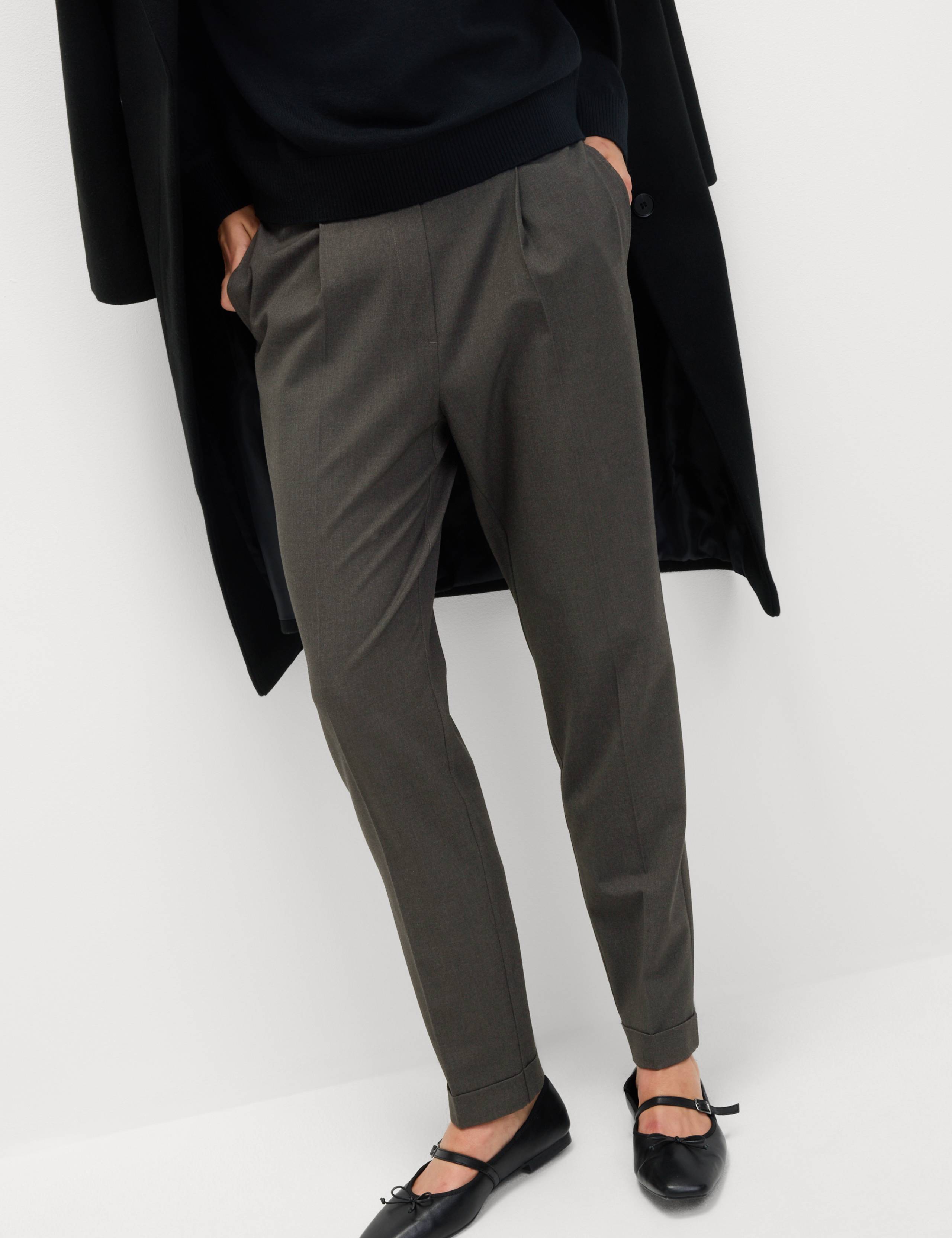 Drawstring Tapered Ankle Grazer Trousers 4 of 7