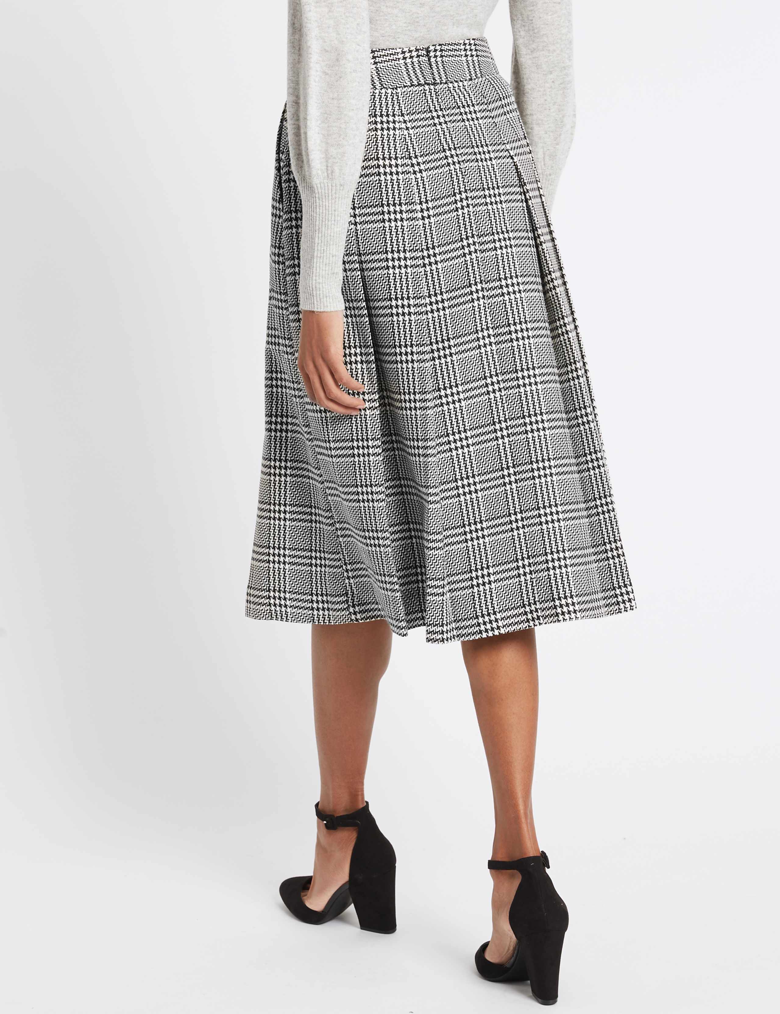 Pleated Check A-Line Midi Skirt 4 of 5