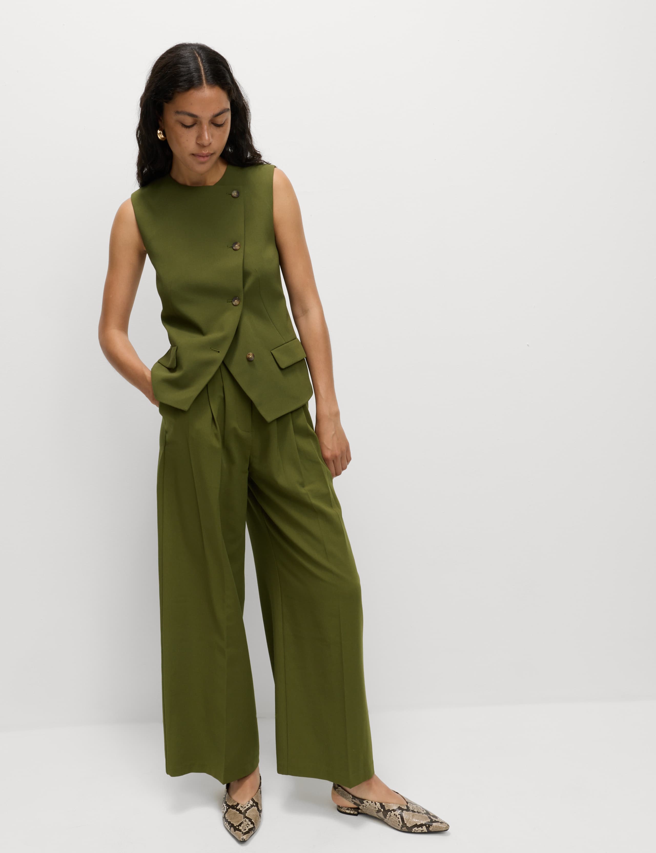 Triple Pleat Wide Leg Trousers 4 of 7