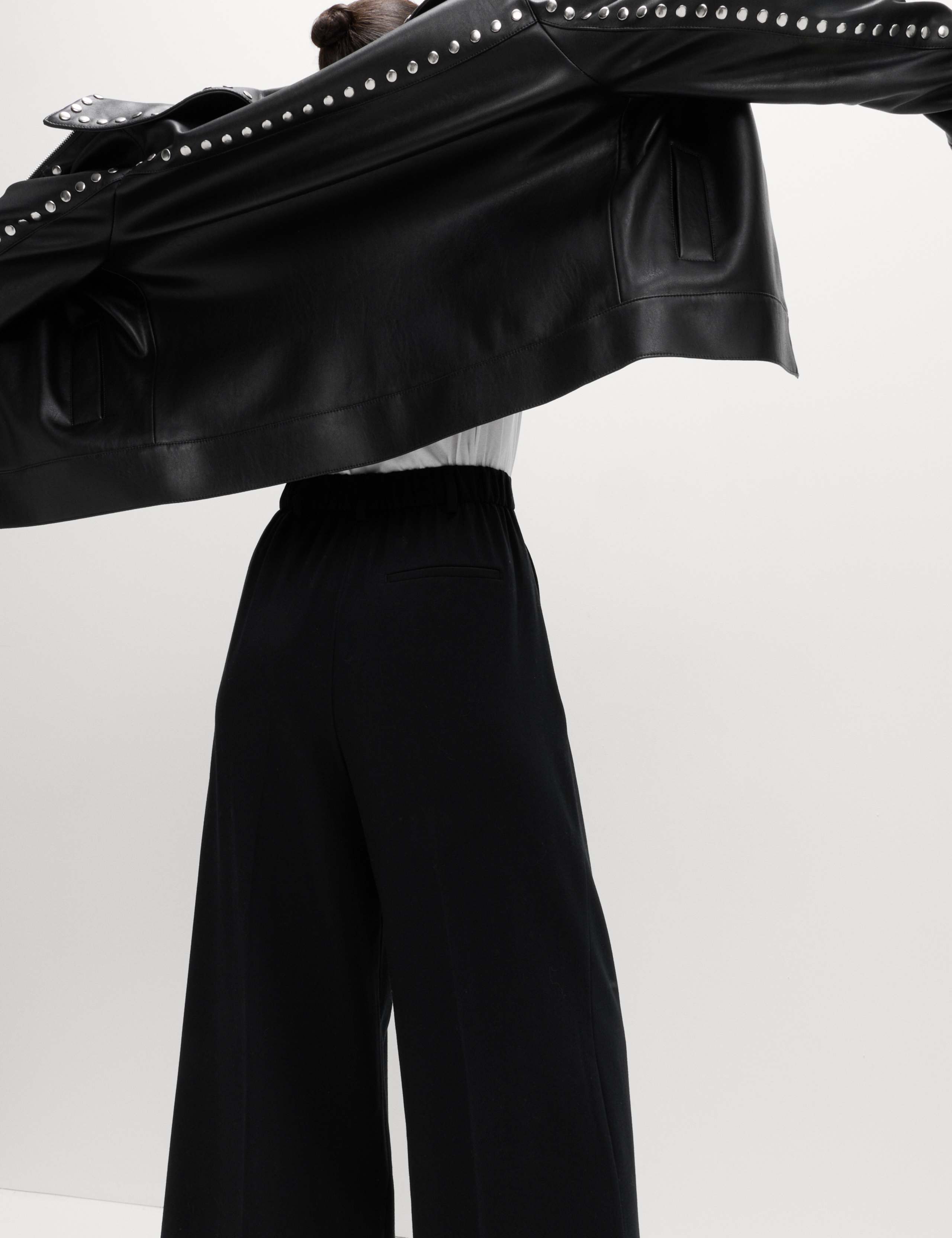Triple Pleat Wide Leg Trousers 3 of 6