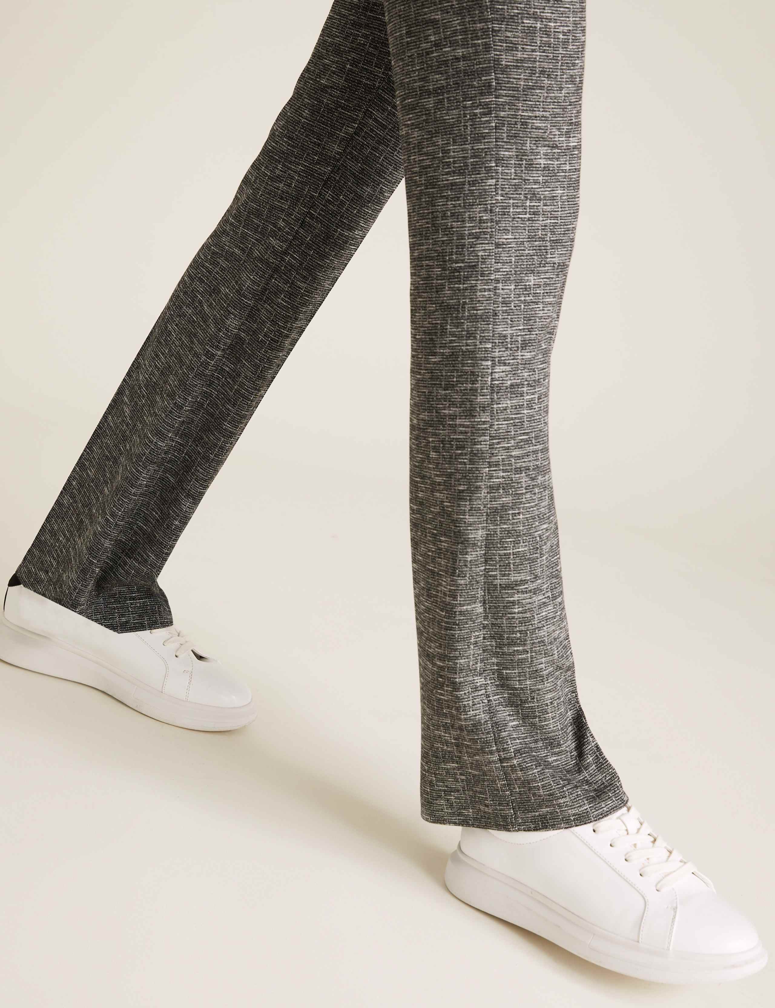 Jersey Checked Flared Trousers 4 of 5