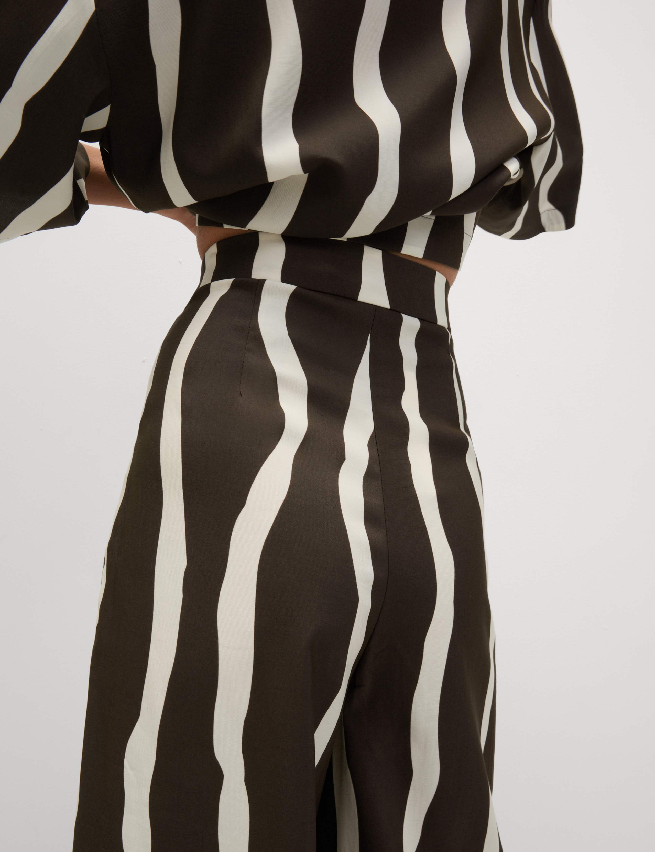 Printed Wide Leg Trousers 7 of 7