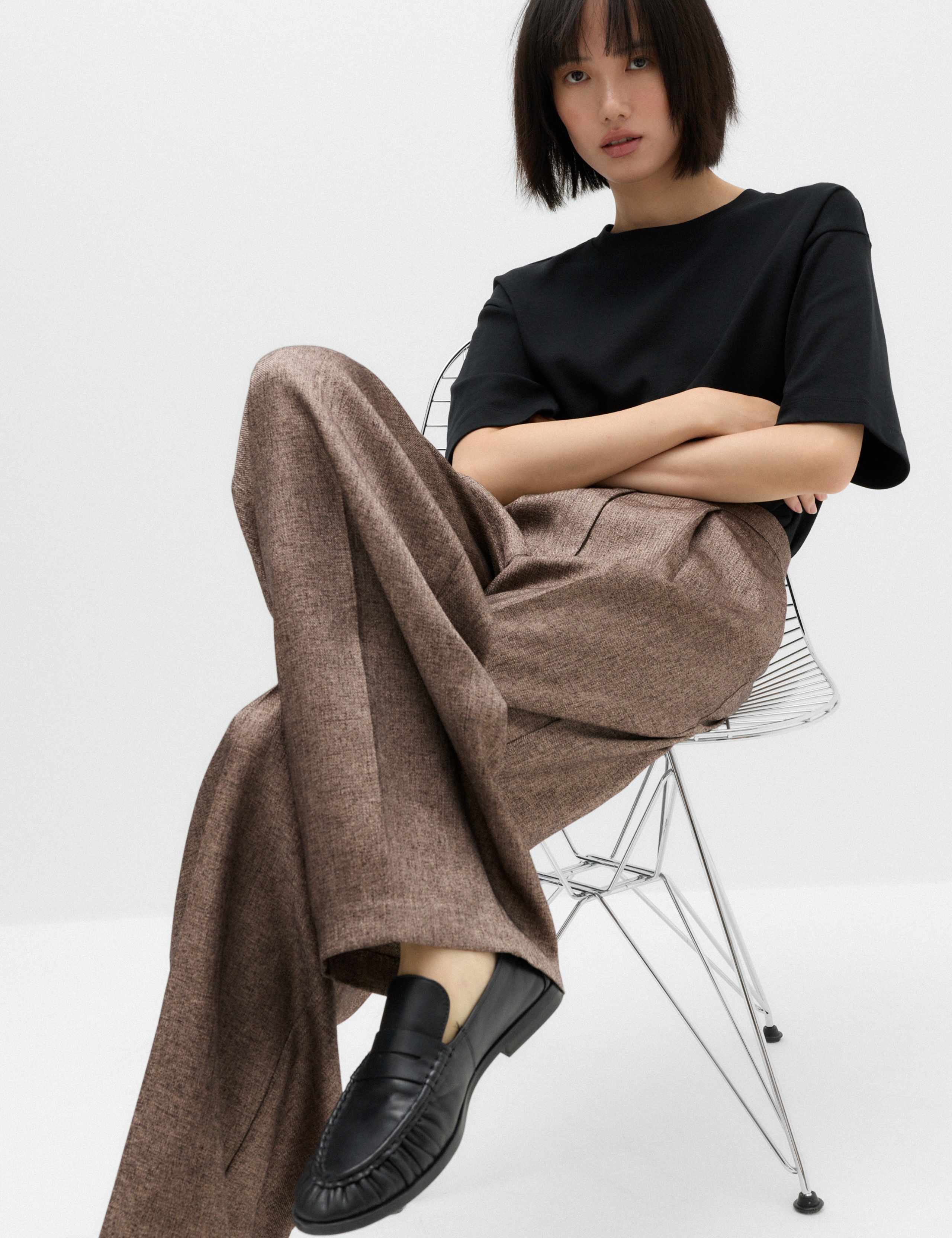Straight Leg Textured Trousers 3 of 4