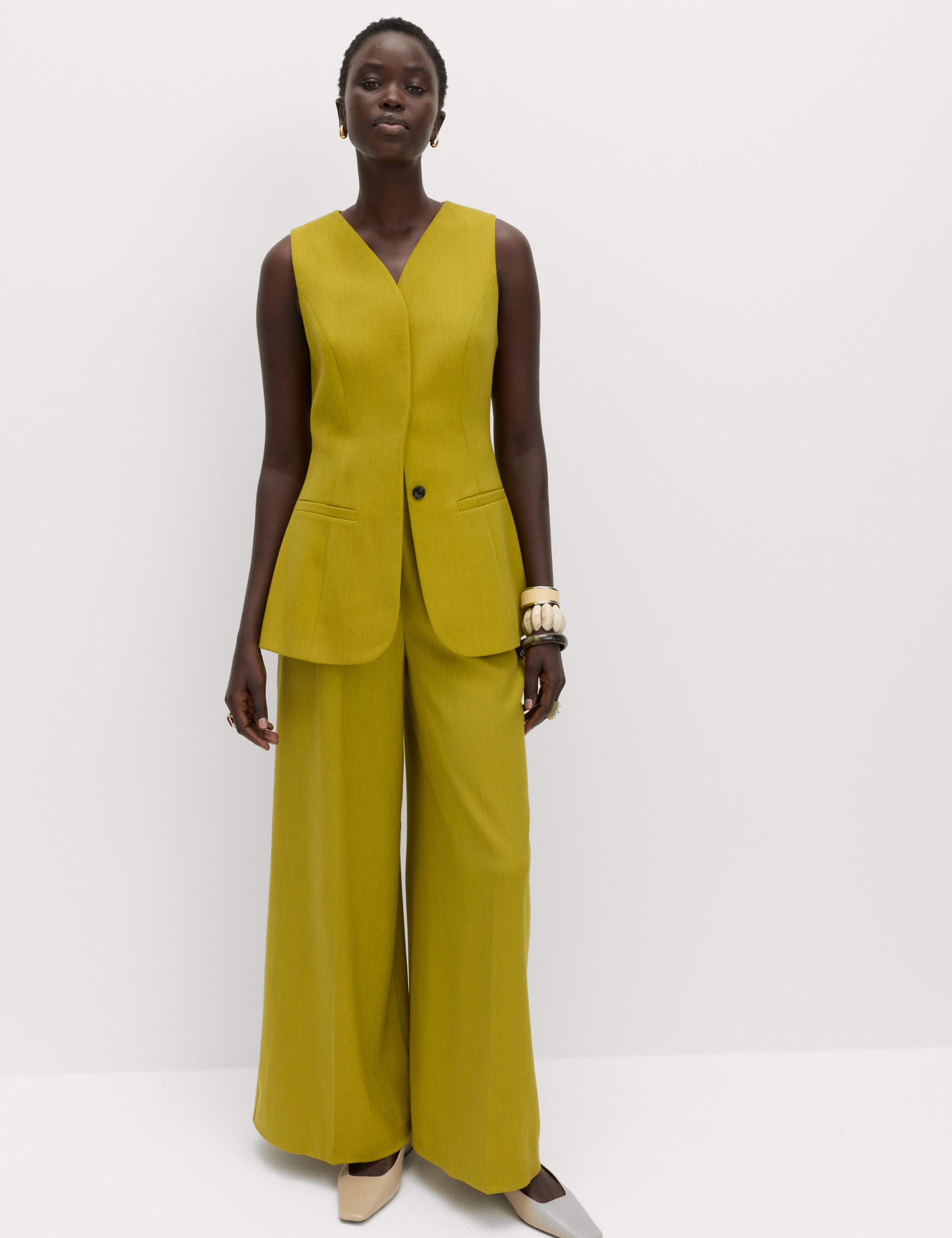 Sculpted Waistcoat 3 of 5