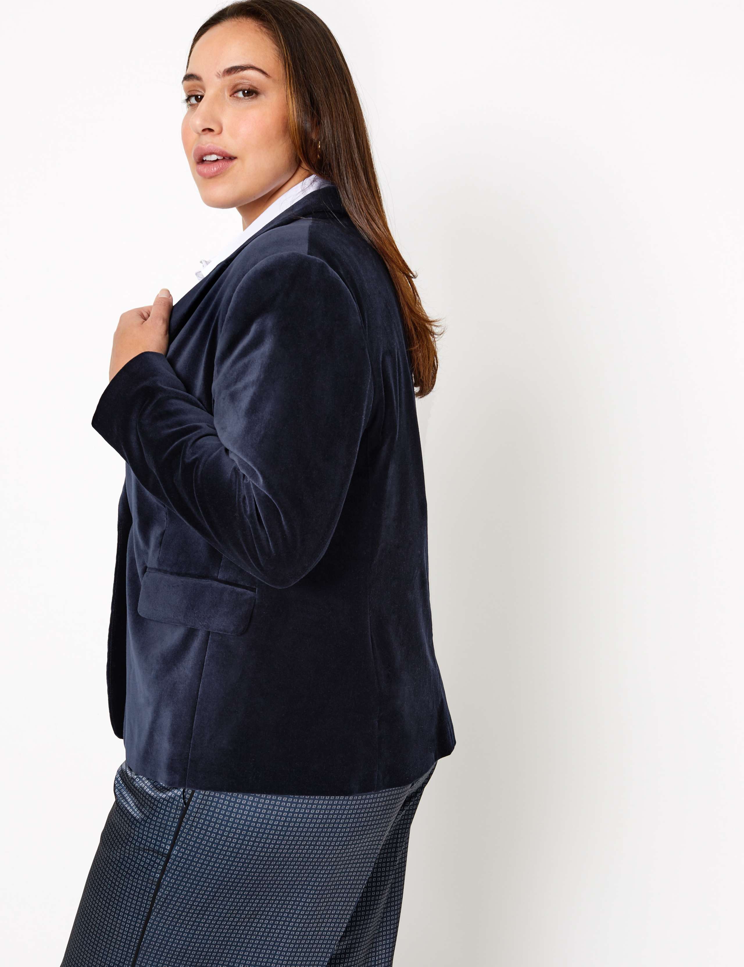 Velvet Fitted Blazer 4 of 5