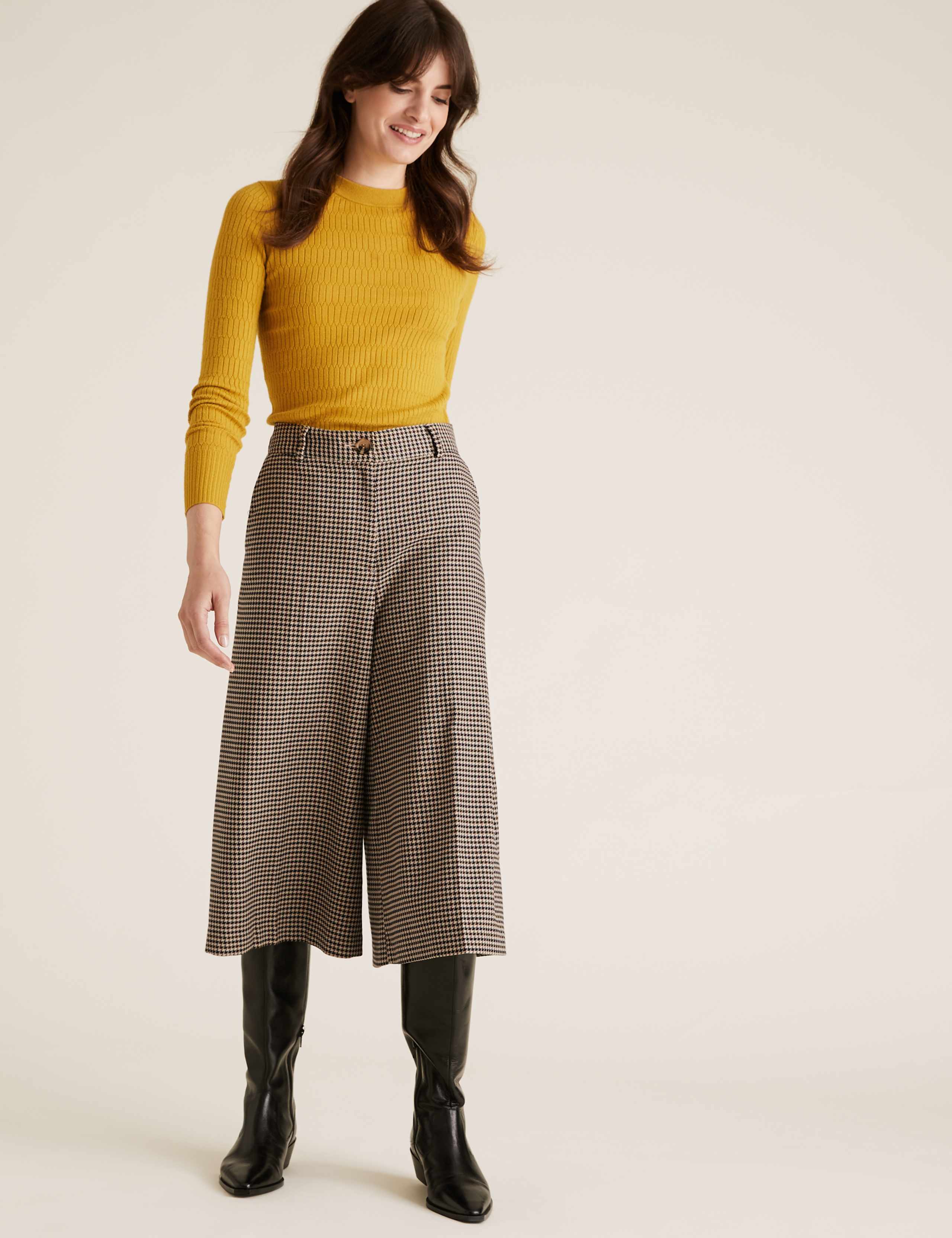 Checked High Waisted Culottes 1 of 5