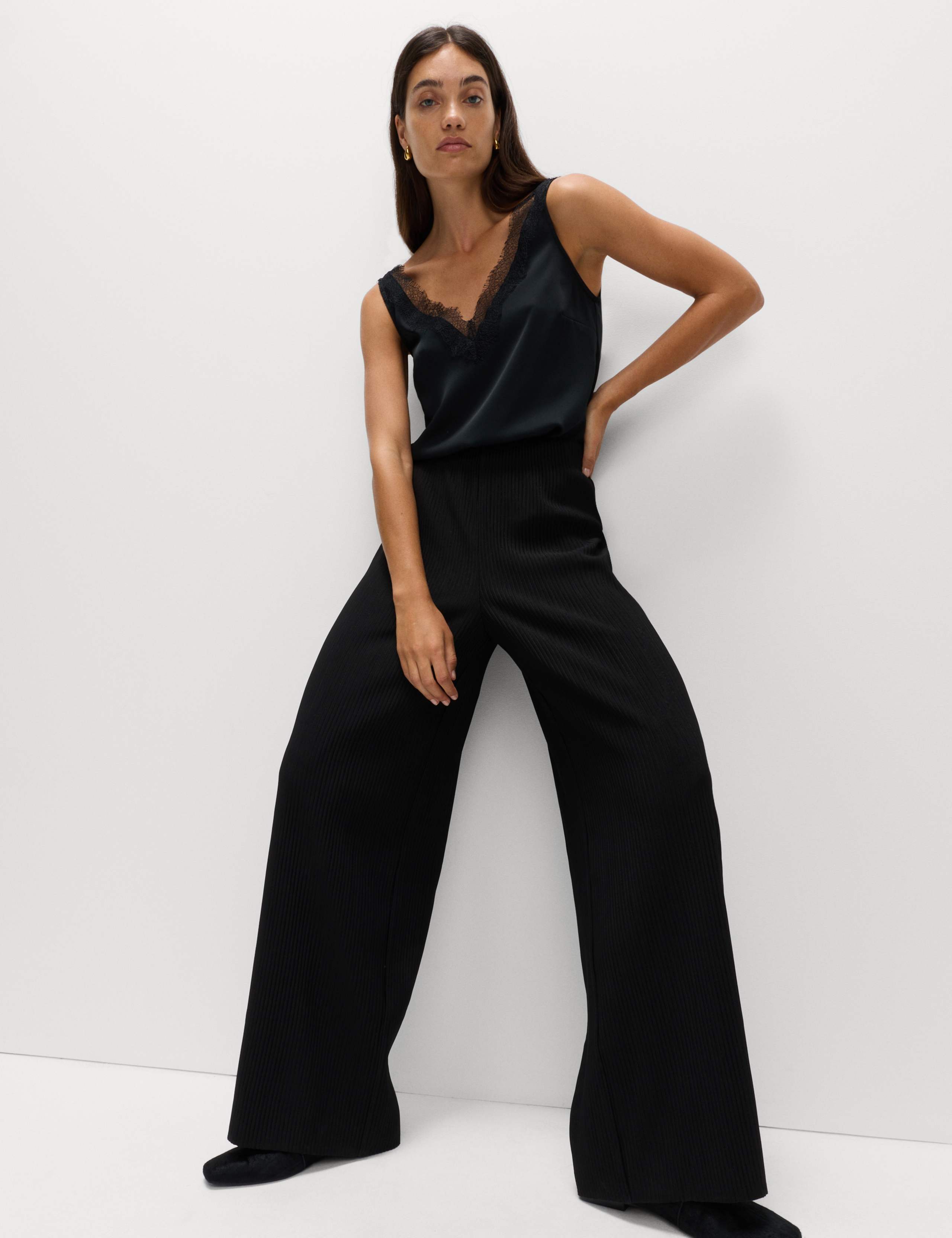 Plisse Elasticated Waist Trousers 3 of 6