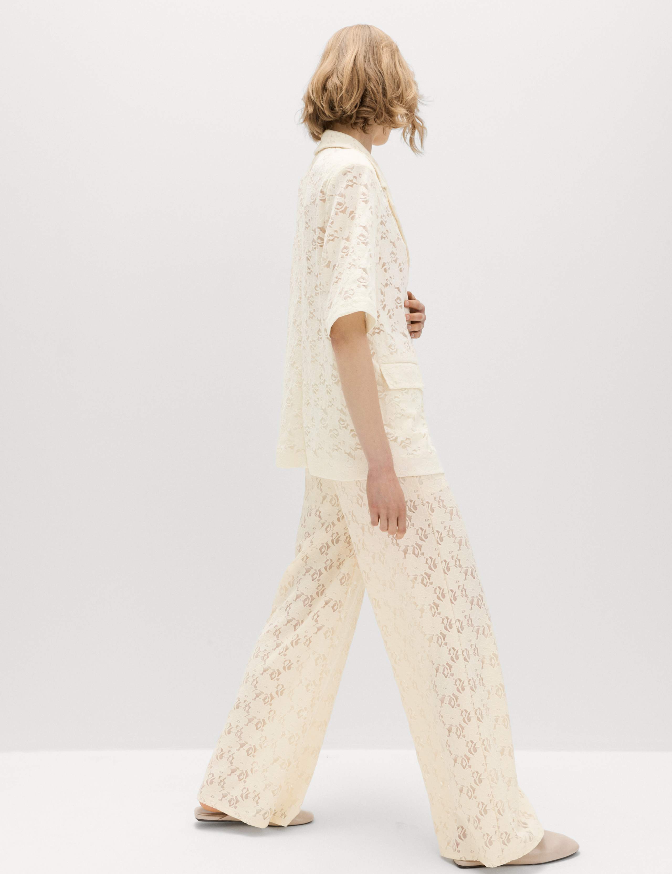 Lace Short Sleeve Jacket 3 of 5