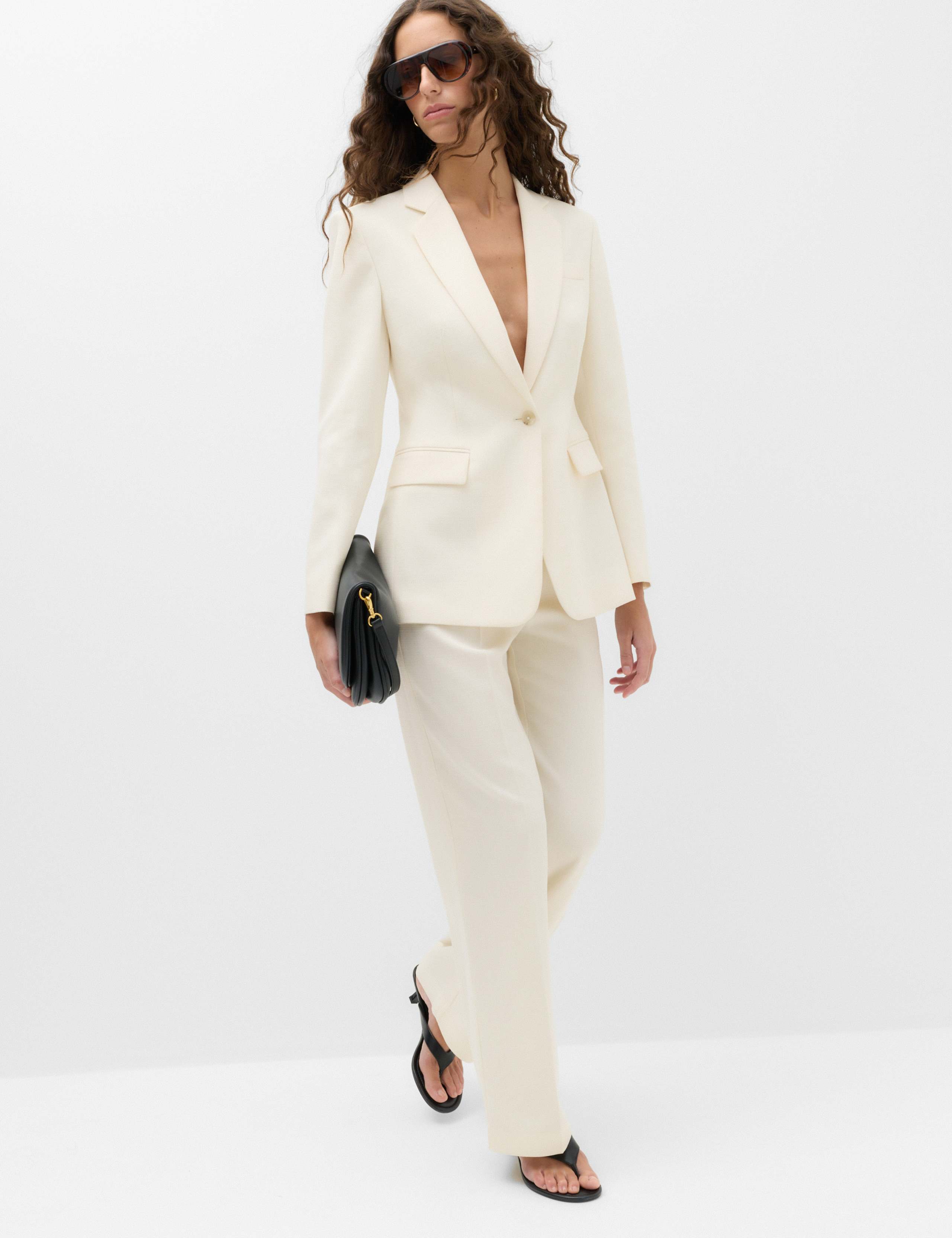 Ultimate Tailored Single Breasted Blazer 7 of 8