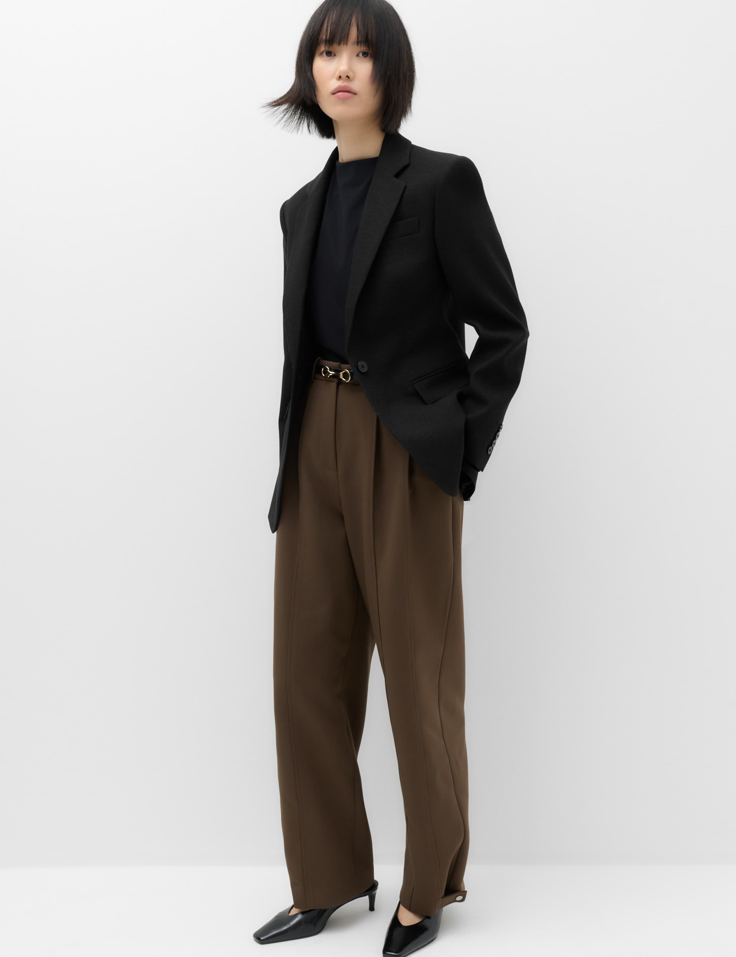 Ultimate Tailored Single Breasted Blazer 5 of 6