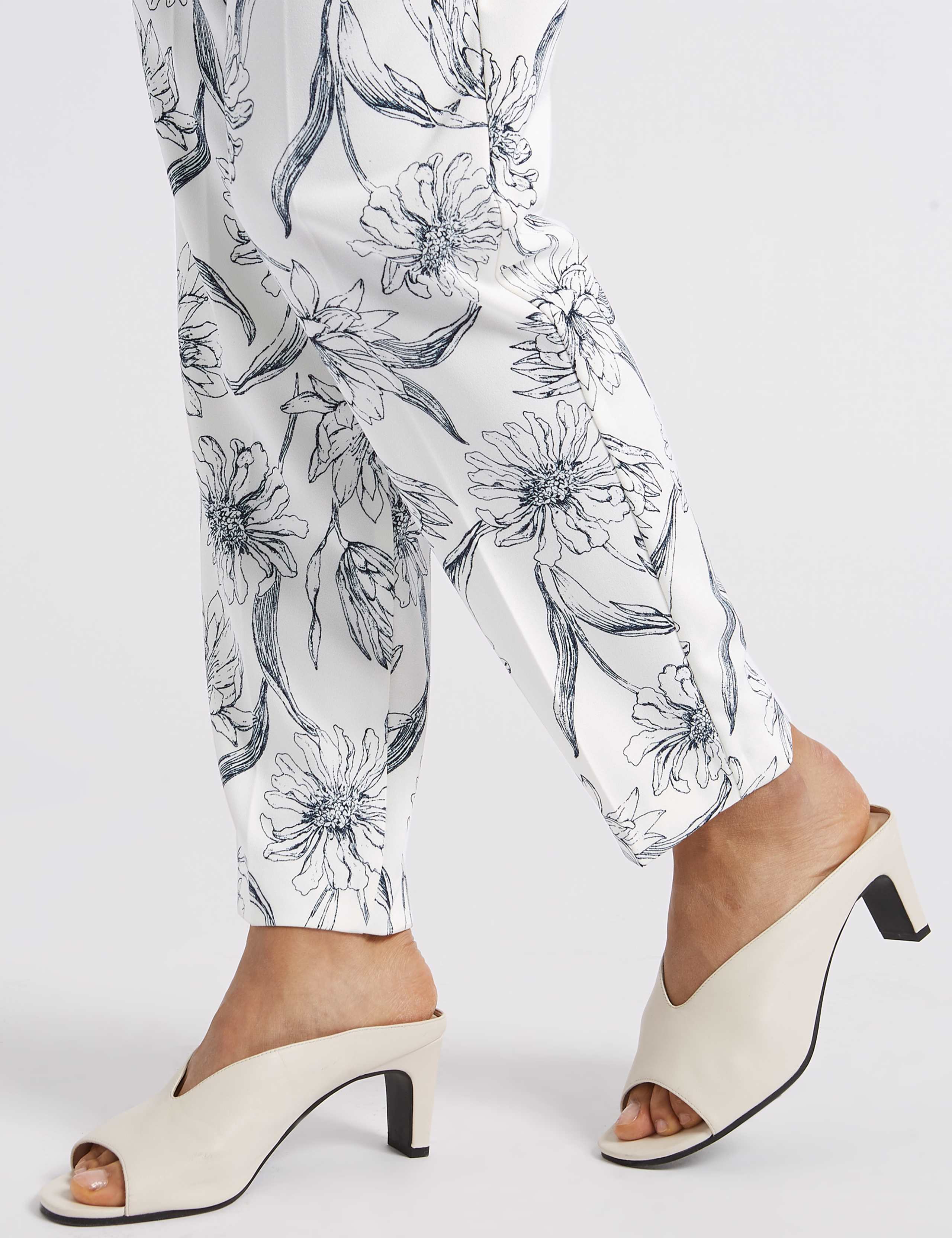 Floral Print Crepe Tapered Leg Trousers 6 of 6