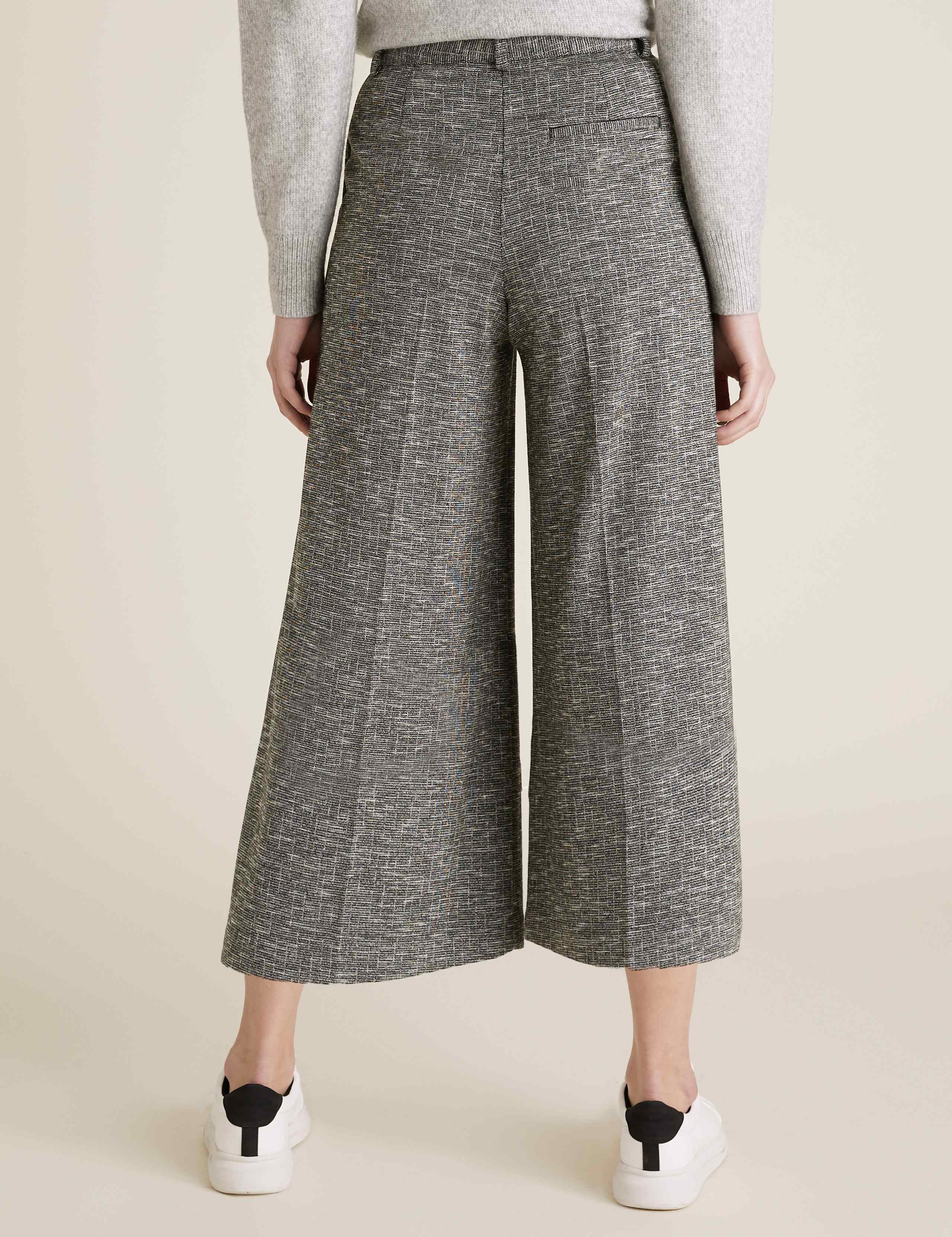 Textured Culottes 4 of 4
