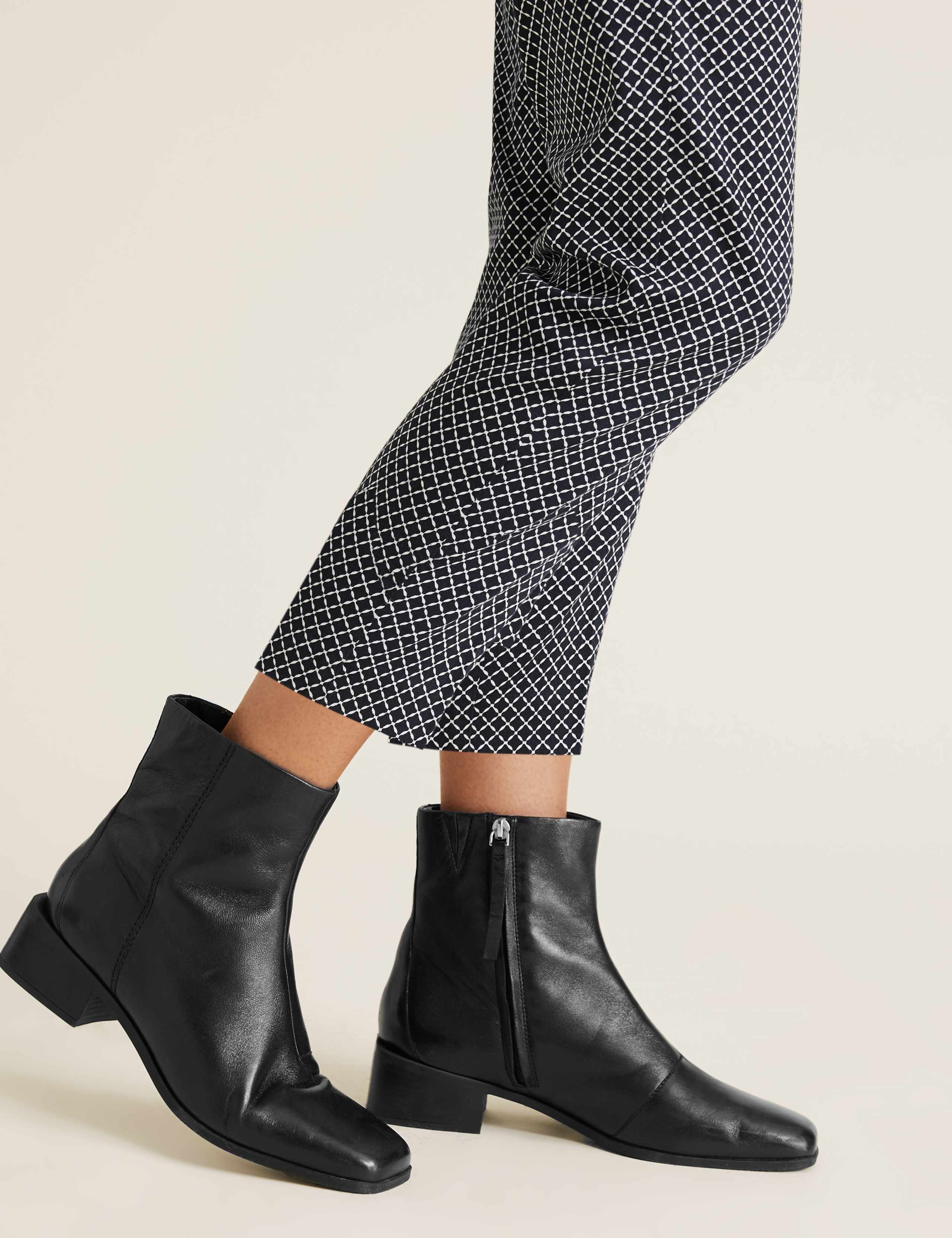Cotton Geometric Slim Fit Cropped Trousers 4 of 5