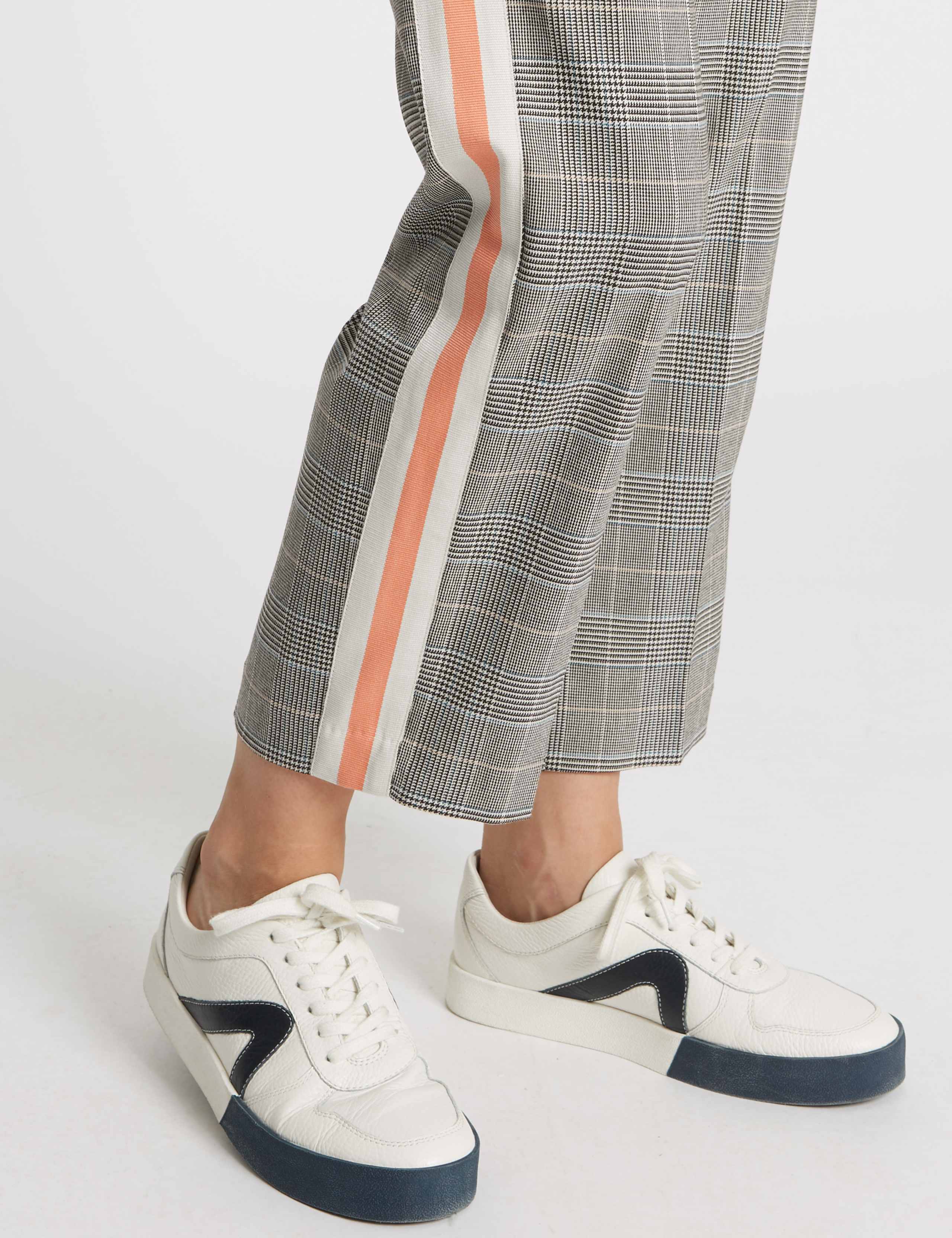 Checked Side Stripe Tapered Leg Trousers 6 of 7