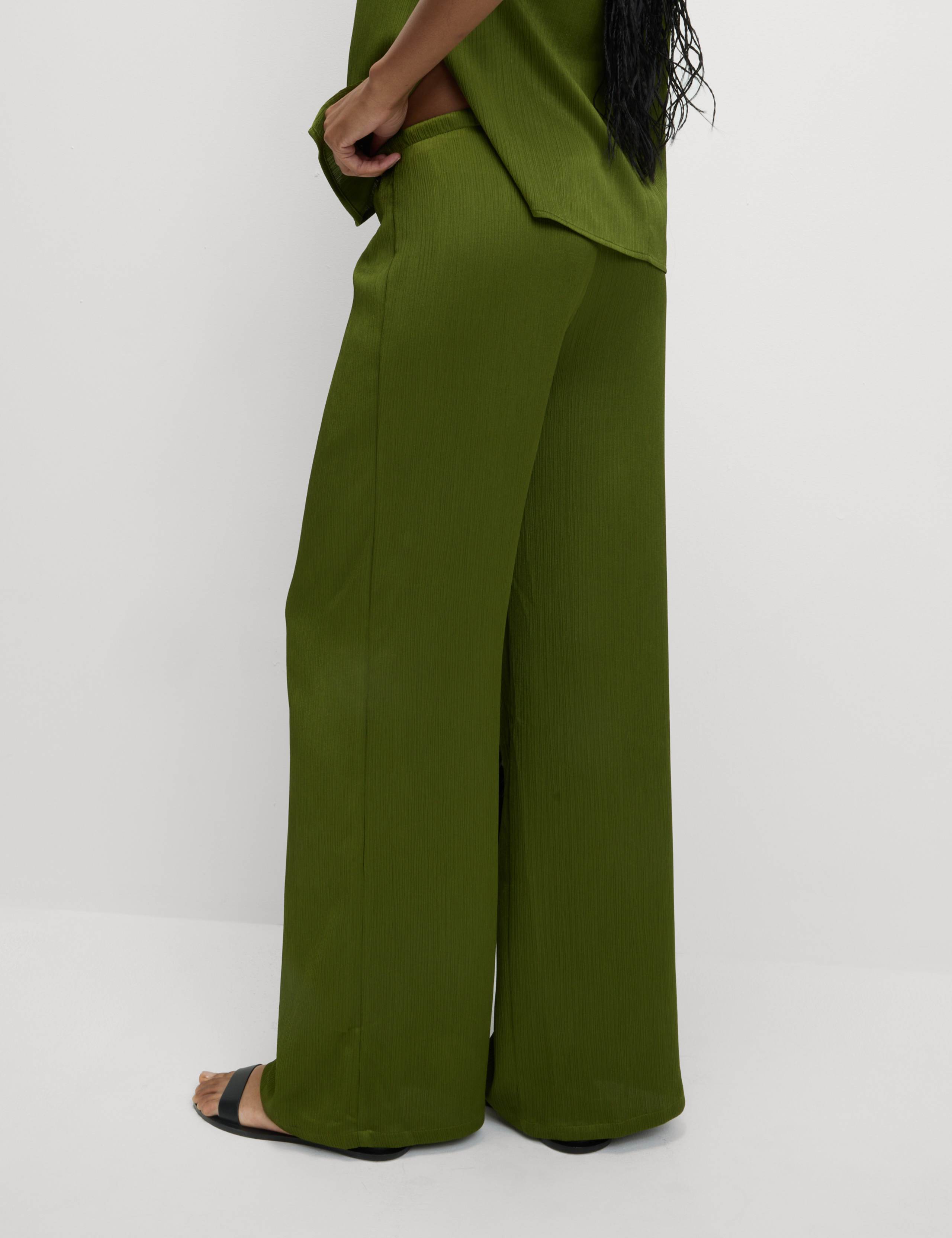 Plisse Drawstring Wide Leg Trousers 3 of 5