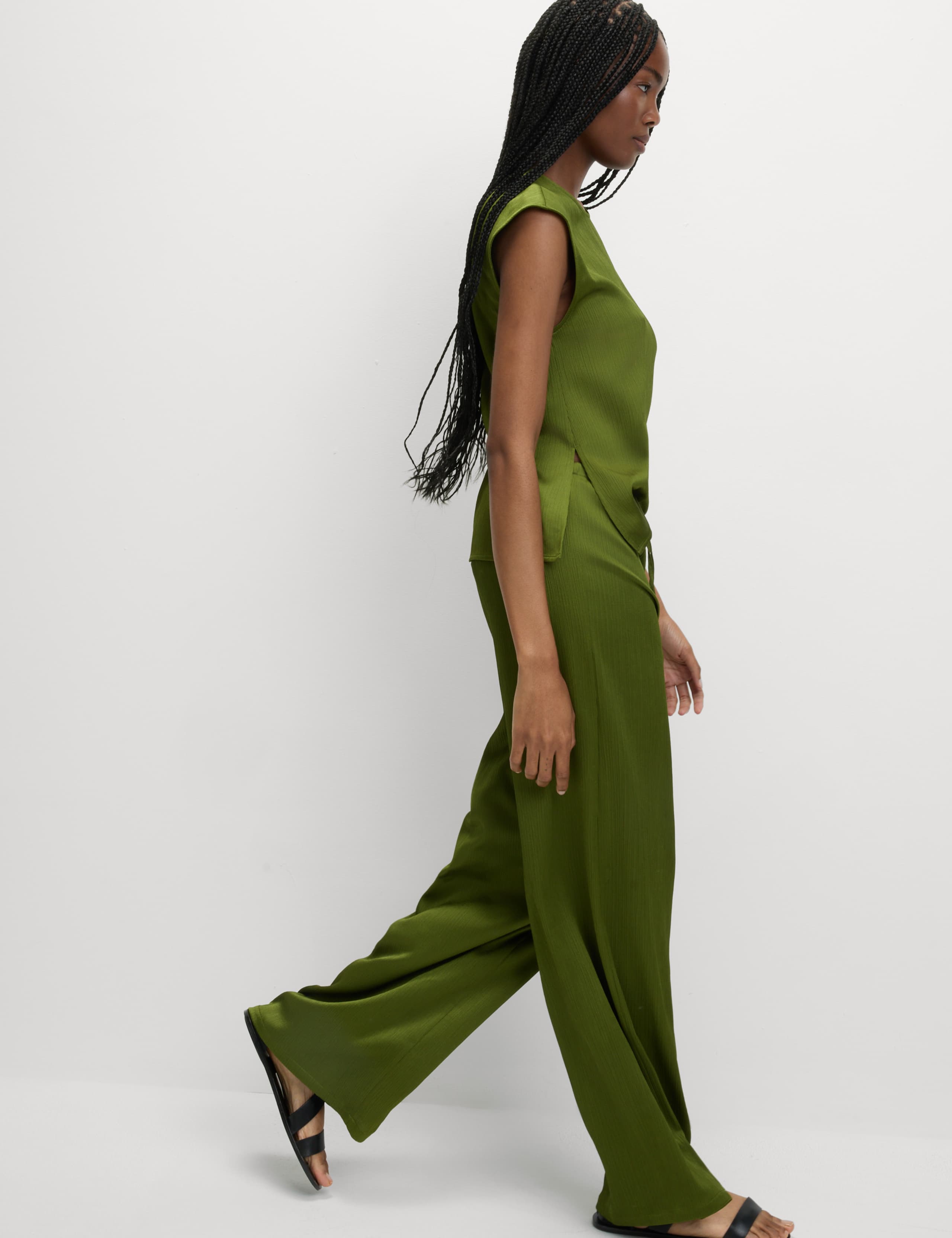 Plisse Drawstring Wide Leg Trousers 4 of 5