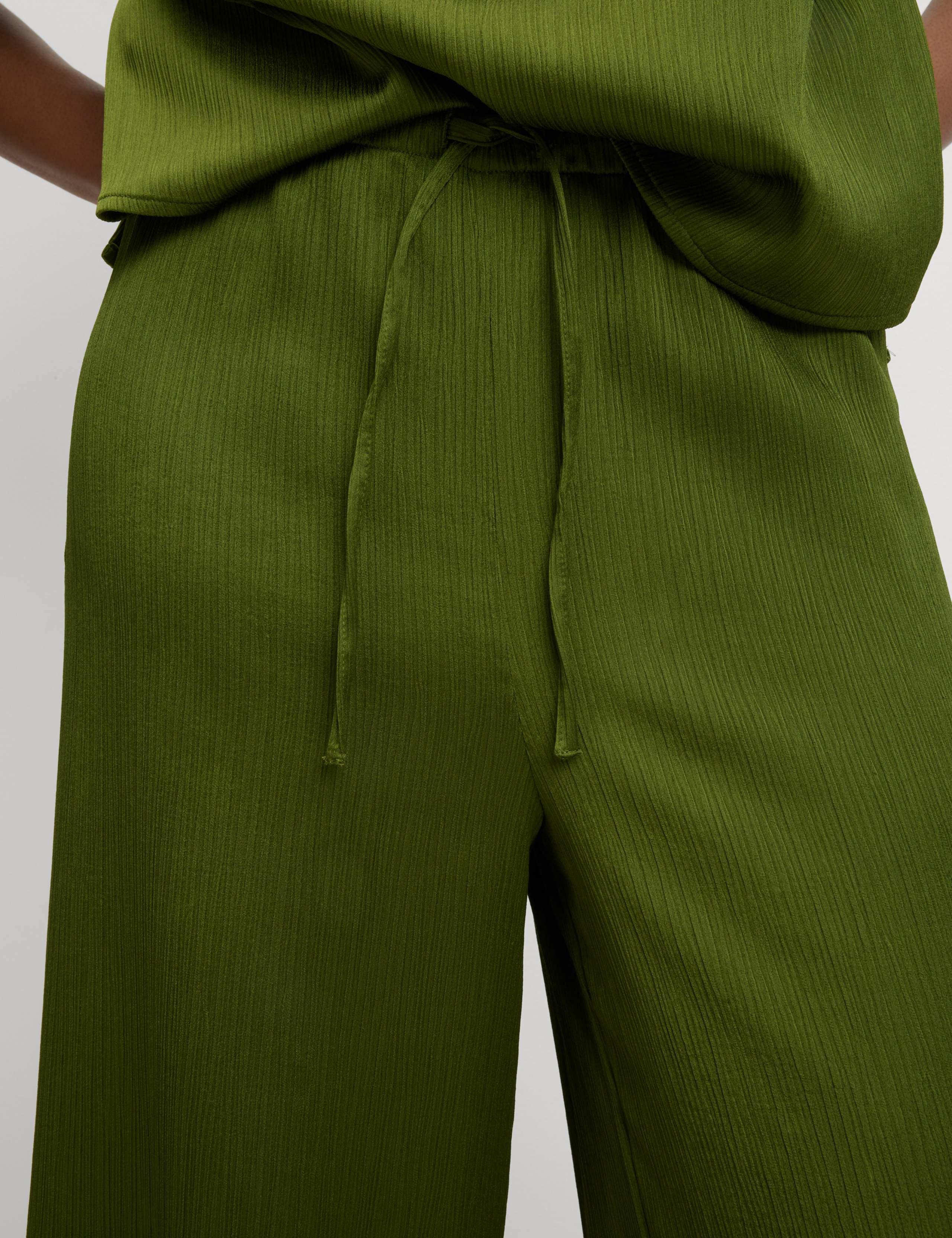 Plisse Drawstring Wide Leg Trousers 5 of 5