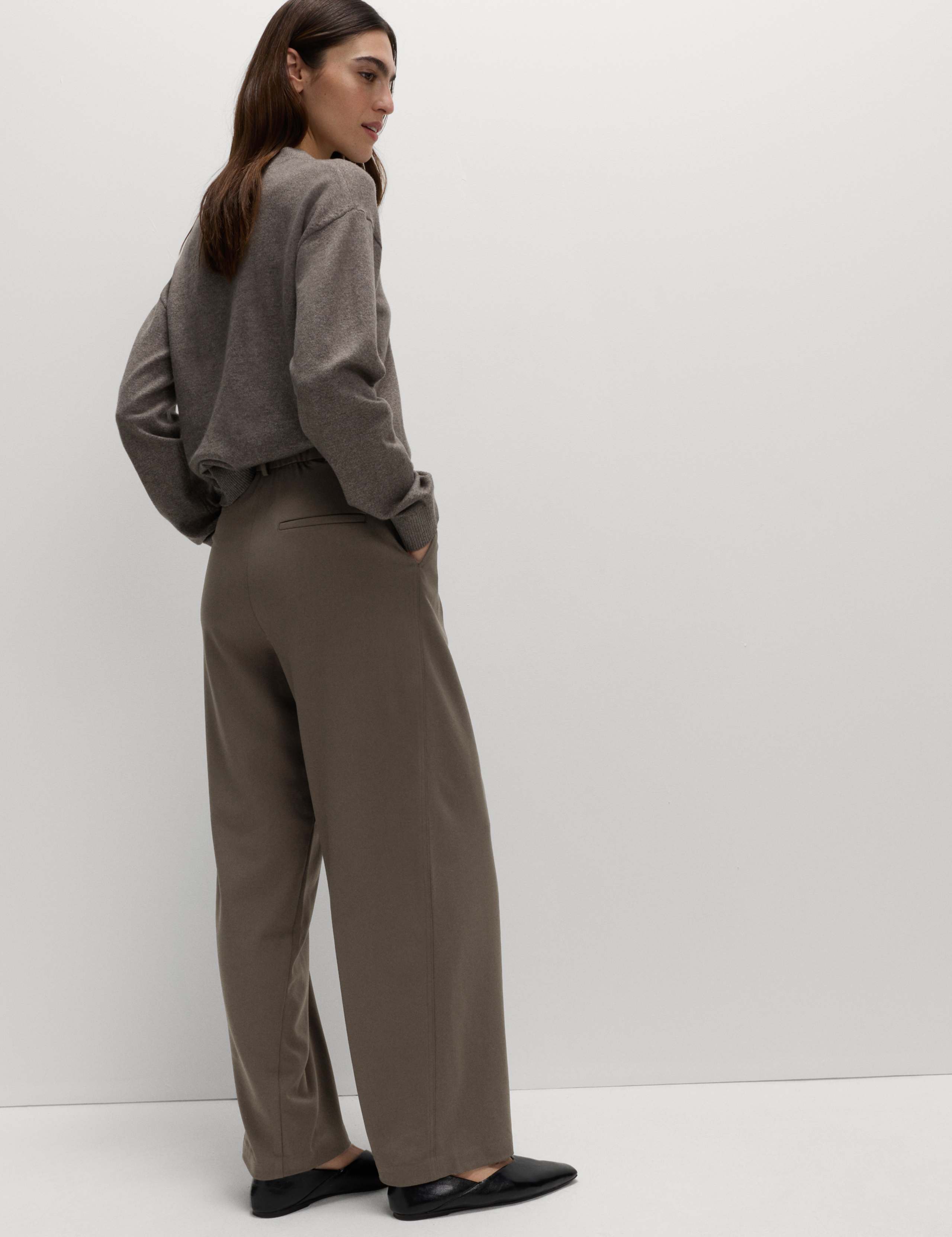 Woven Barrel Leg Trousers with Stretch 3 of 6