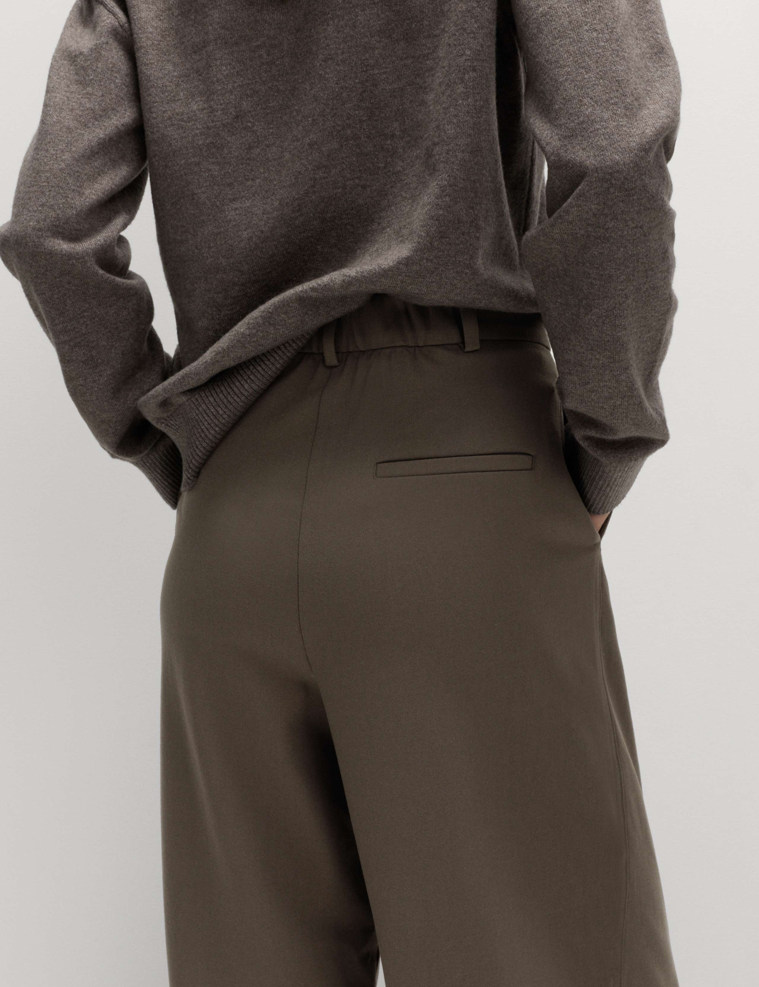 Woven Barrel Leg Trousers with Stretch 5 of 6
