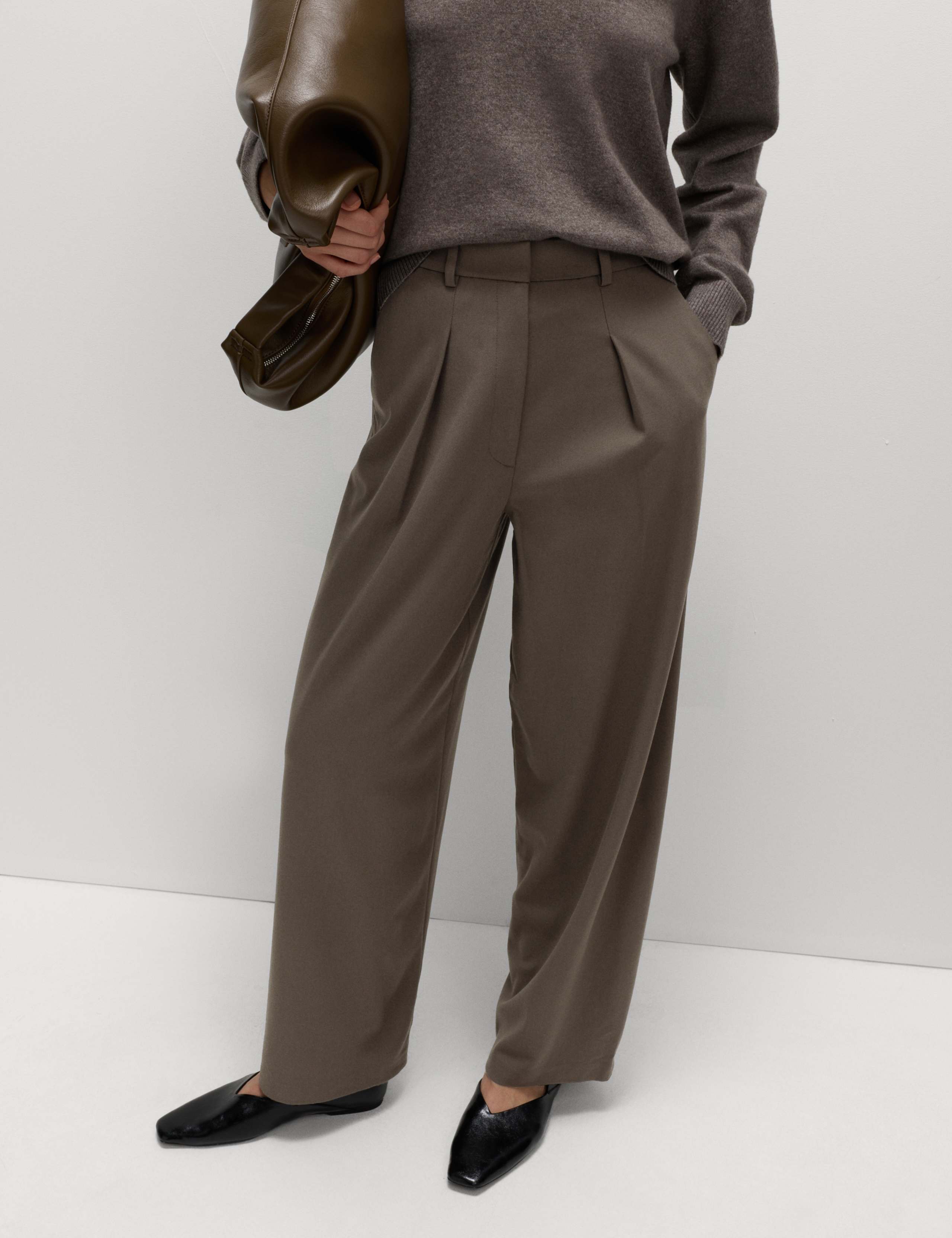 Woven Barrel Leg Trousers with Stretch 6 of 6