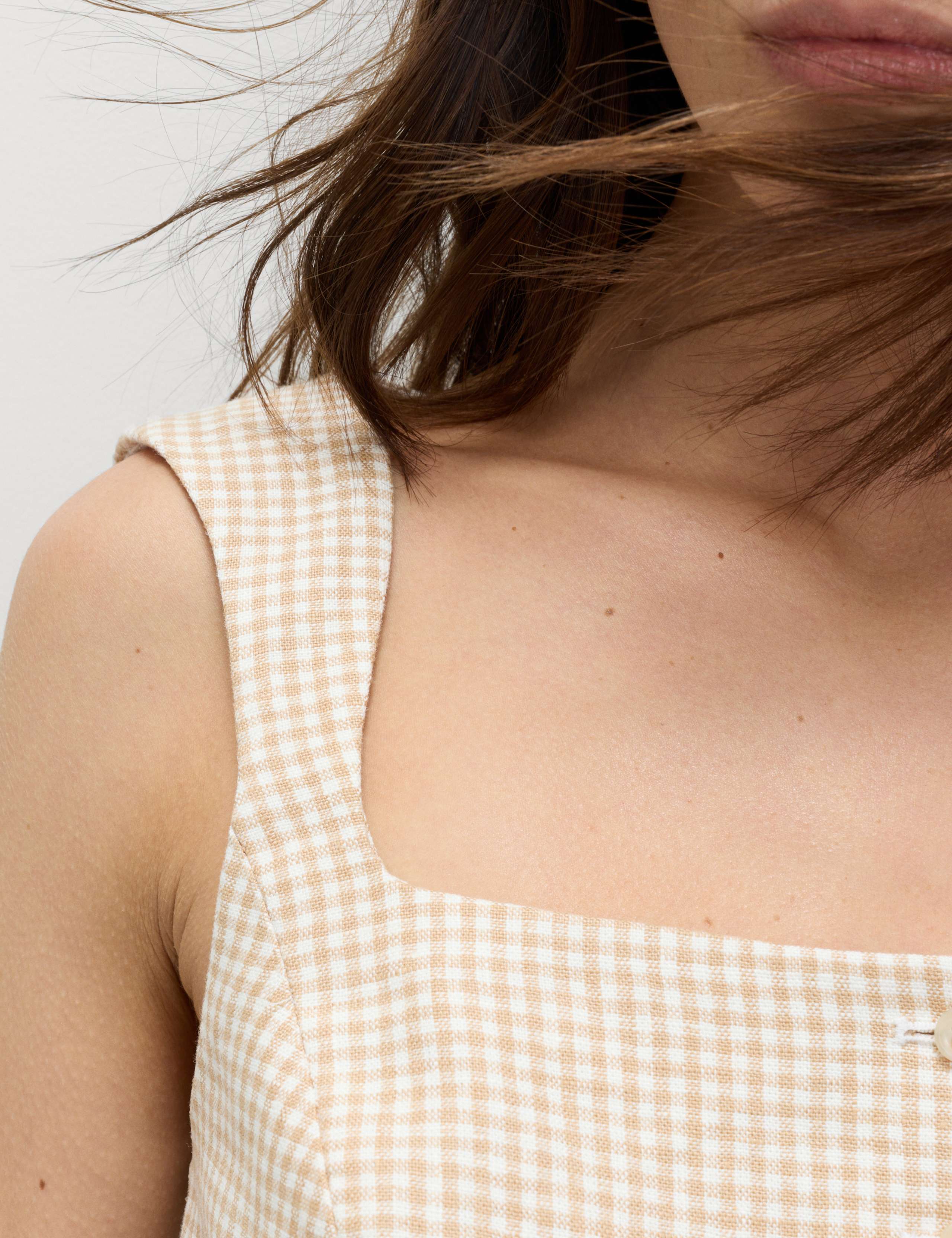 Pure Linen Gingham Waistcoat 3 of 6
