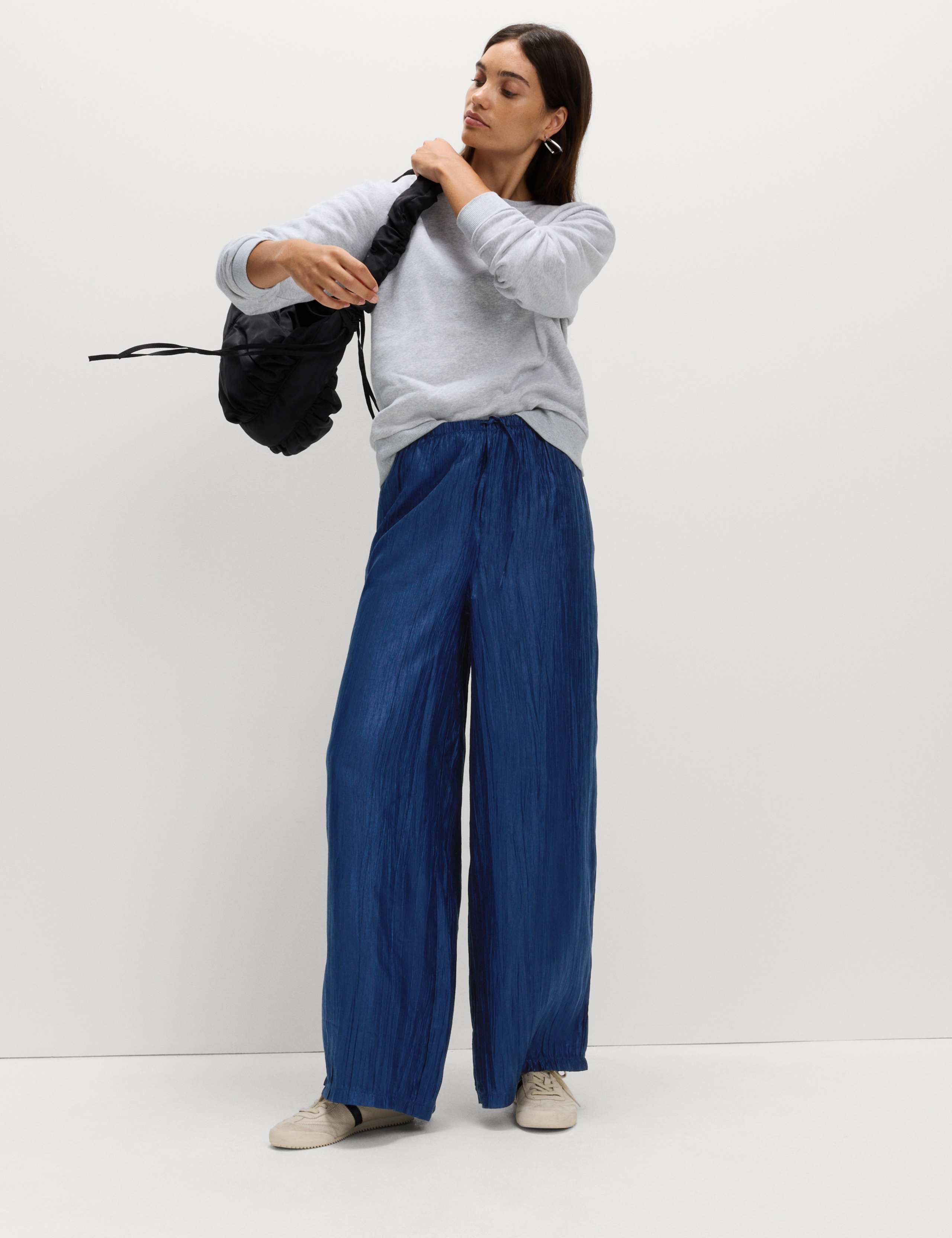 Lyocell Rich Crinkle Wide Leg Trousers 3 of 6